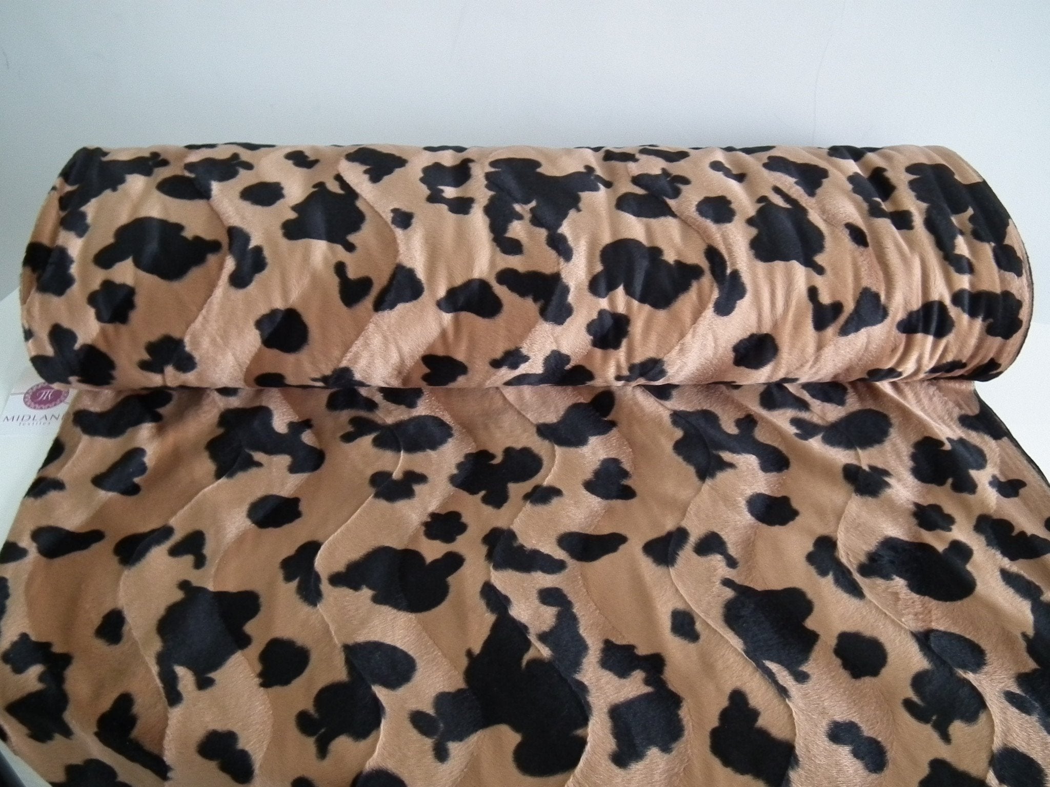 2025 ANIMAL PRINT VELBOA FAUX FUR VELOUR FABRIC CRAFT MATERIAL 60' WIDE M220