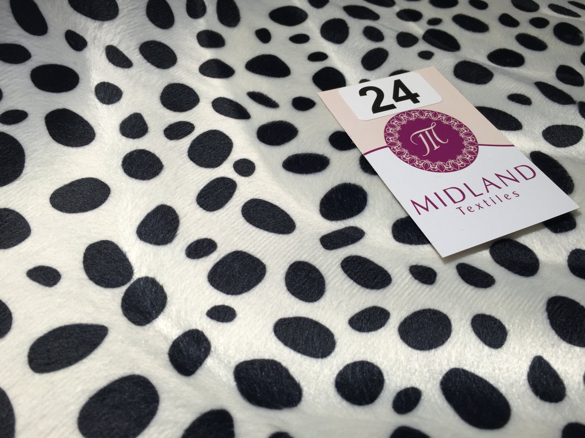 2025 ANIMAL PRINT VELBOA FAUX FUR VELOUR FABRIC CRAFT MATERIAL 60' WIDE M220