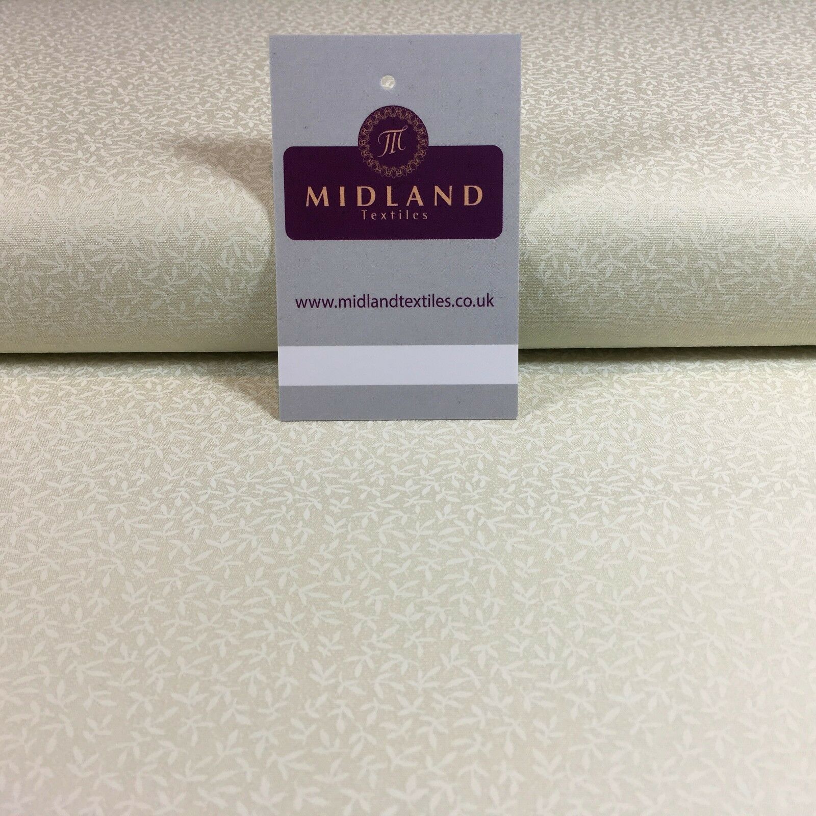 Cream Floral 100% Cotton poplin printed craft fabric 45' M734 Mtex