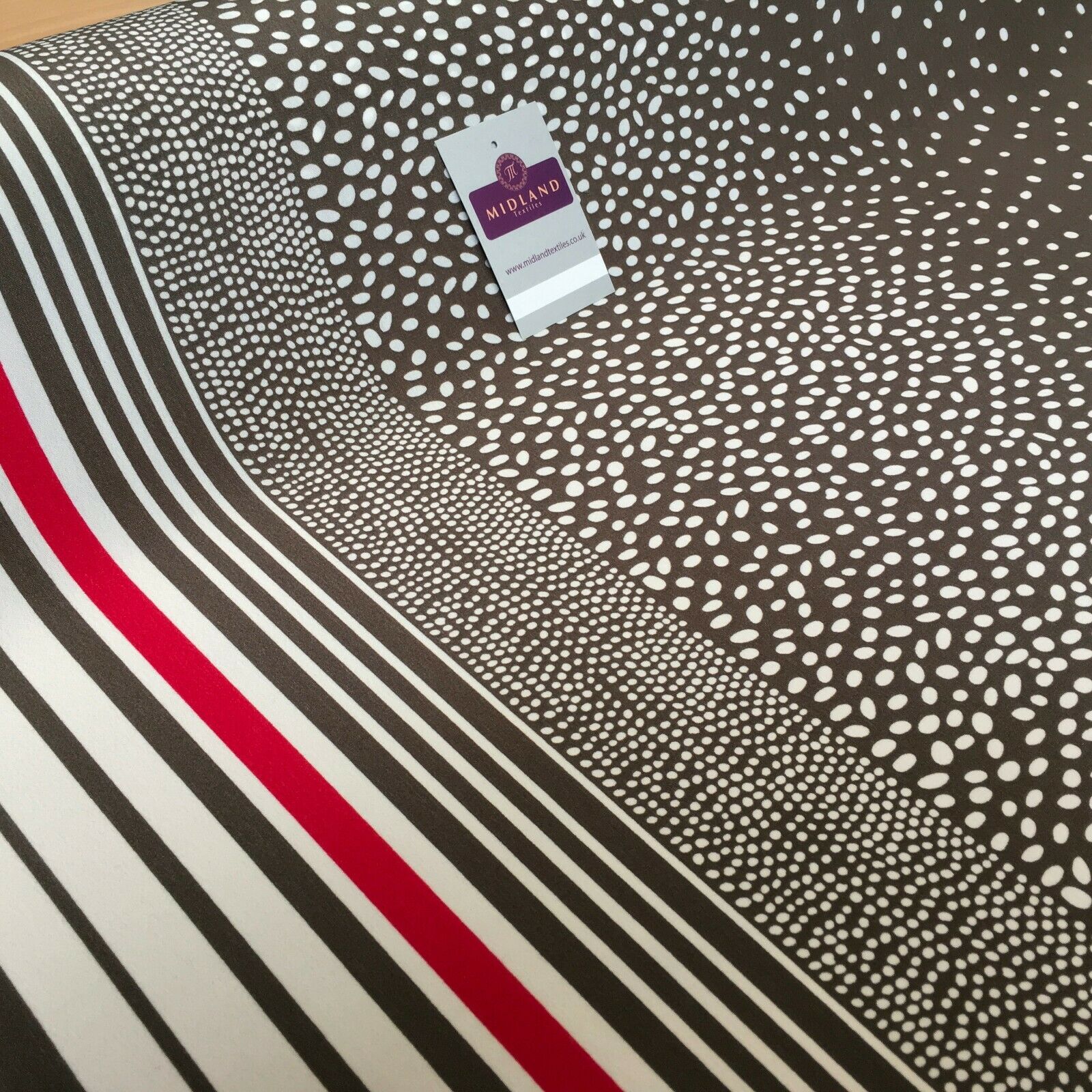 Brown Double border stripped crepe de chine Dress Fabric 147 cm M145-77 Mtex