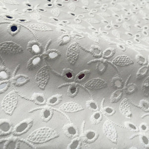 Broderie Anglaise cotton eyelet lace Fabric 55 Wide M992