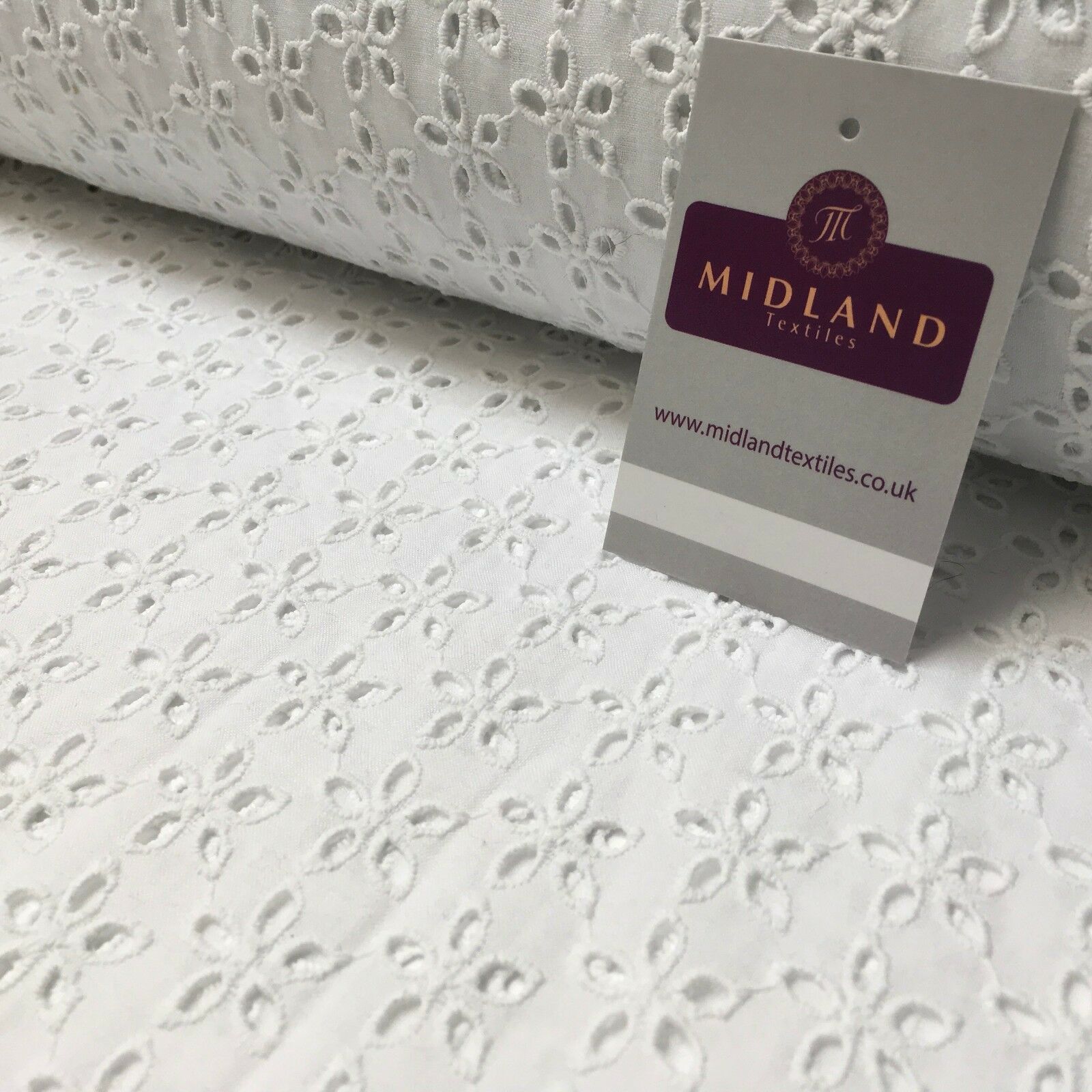 Broderie Anglaise cotton eyelet lace Fabric 55' Wide M992