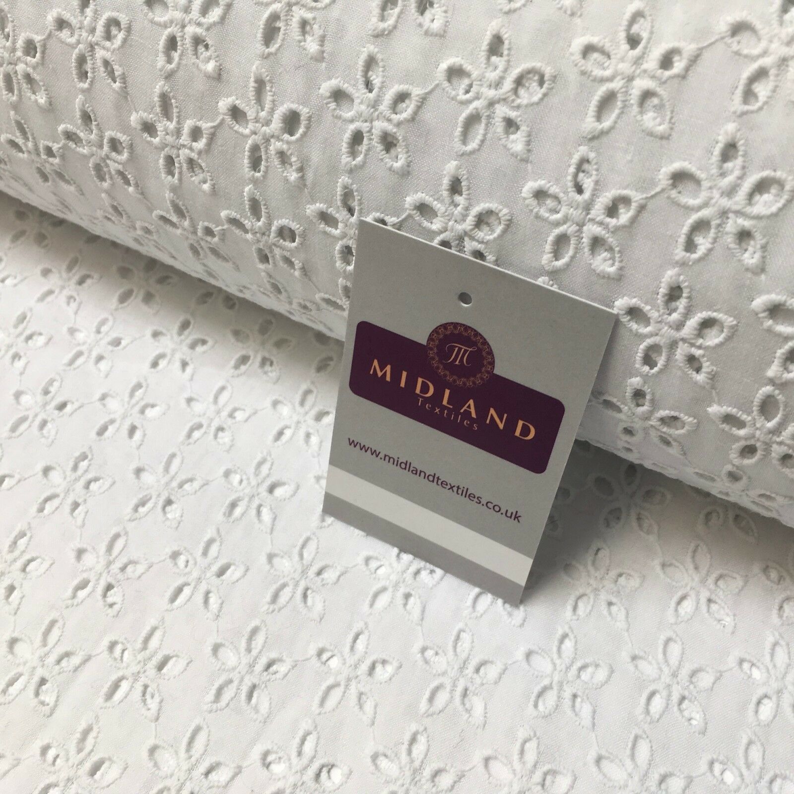 Broderie Anglaise cotton eyelet lace Fabric 55' Wide M992