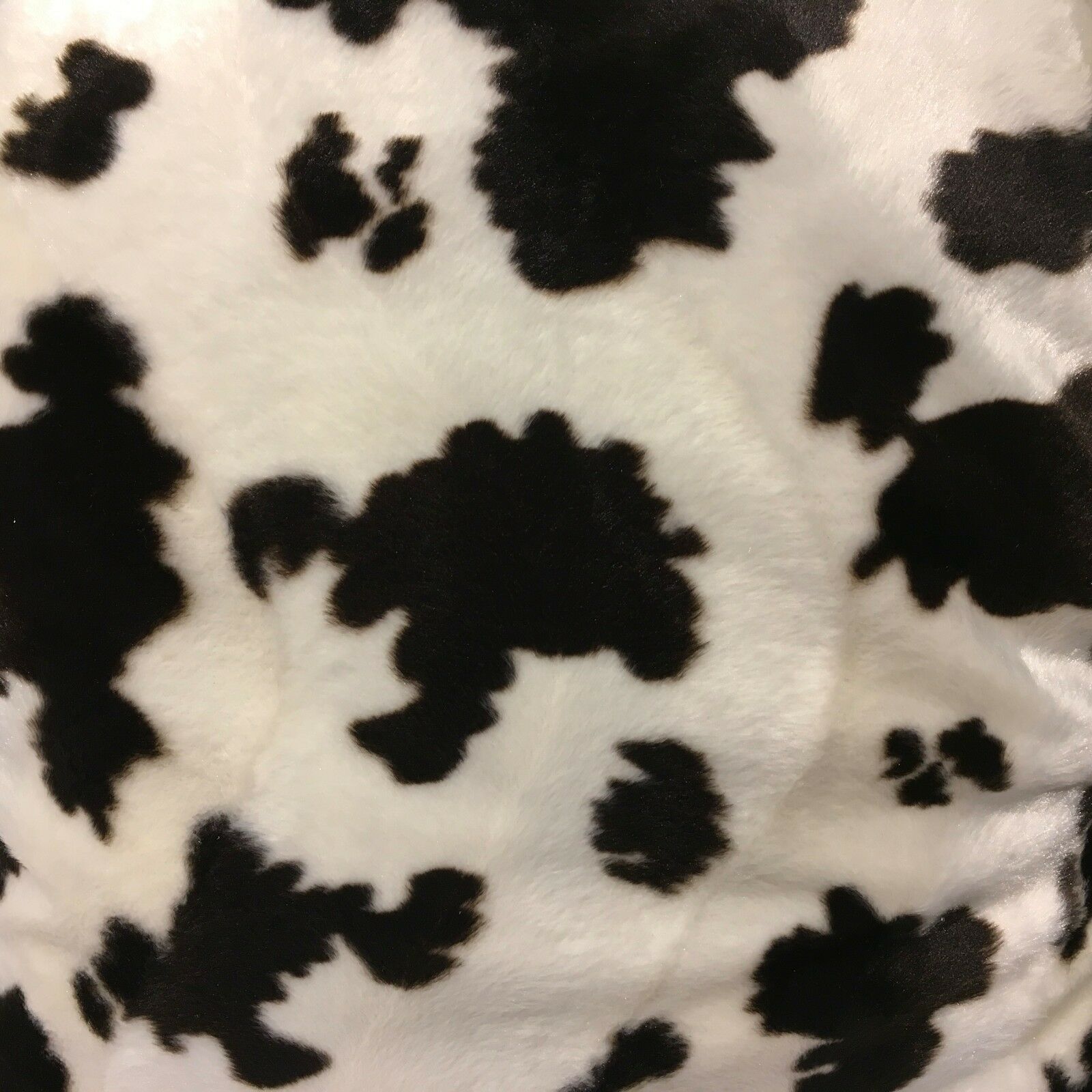 Faux Fur Animal Velboa Cushion Cover 18' x 18'  Mtex M220C