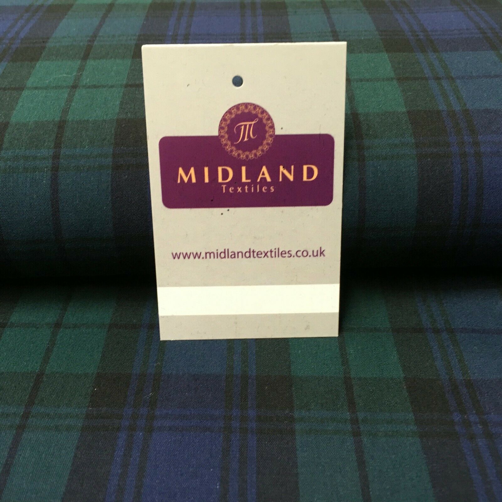 Flat Tartan Woven 100% Cotton Poplin ideal for clothing Fabric 147cm Wide MD1053