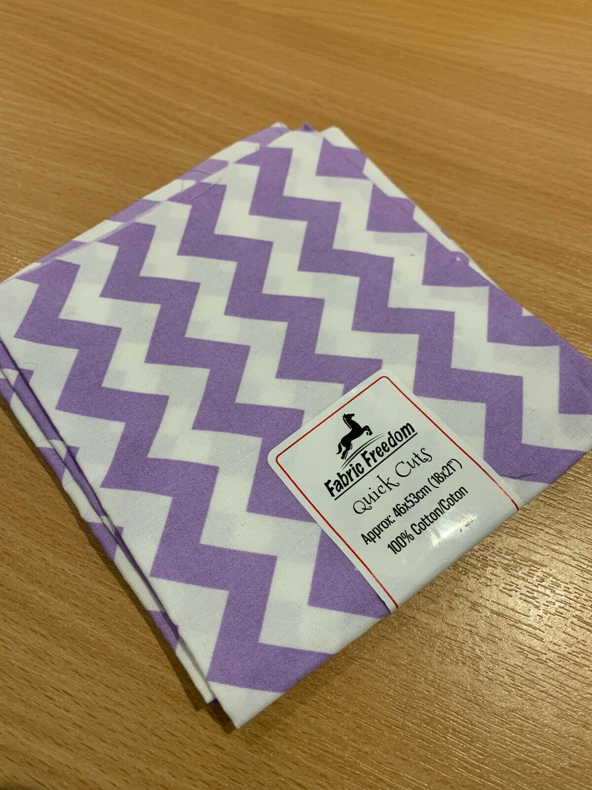 Christmas 100% Cotton pre-cut Fat quarters 46cm x 53cm craft Fabric MK1459