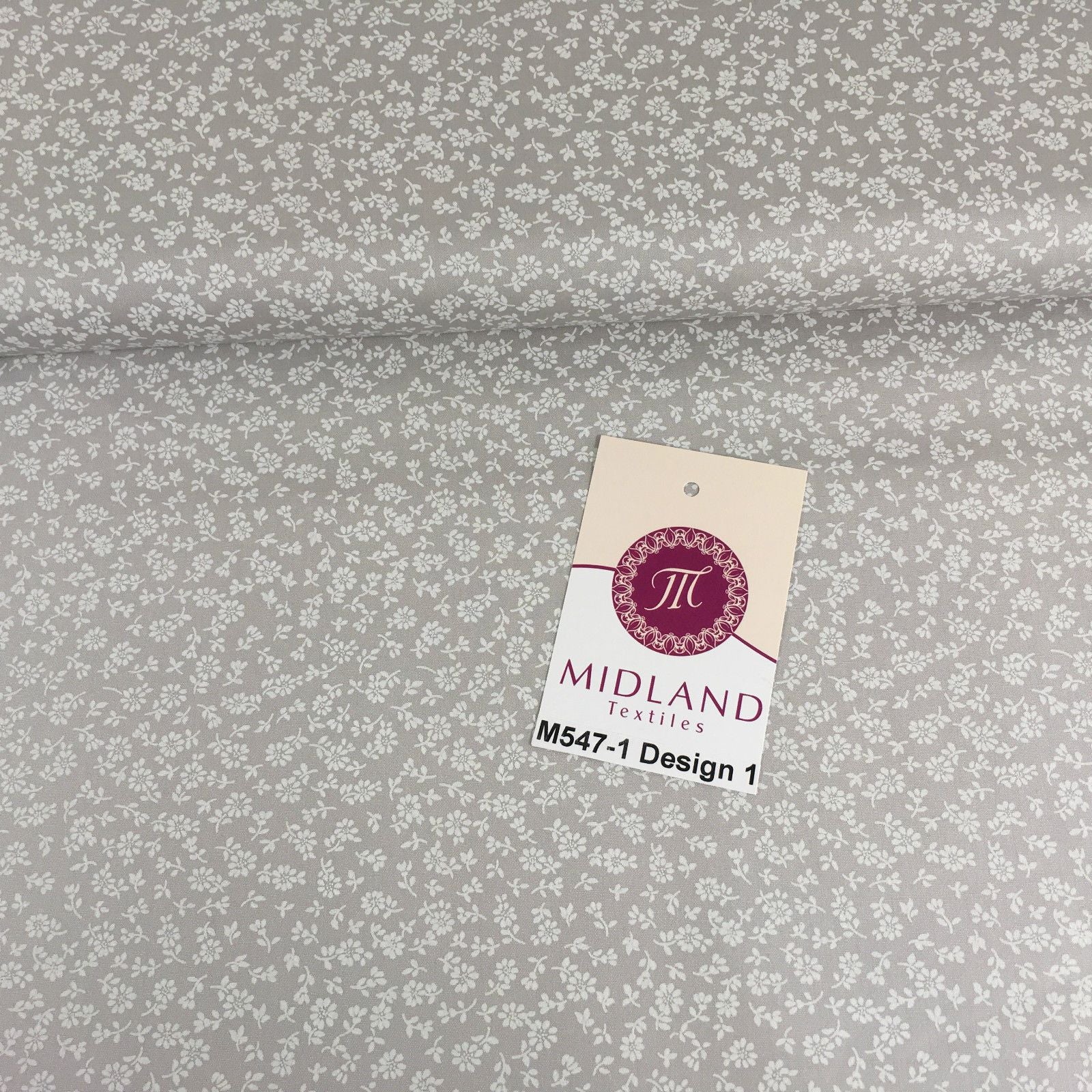 Grey And White Floral Printed 100% Cotton Poplin Craft Fabric 45' M547