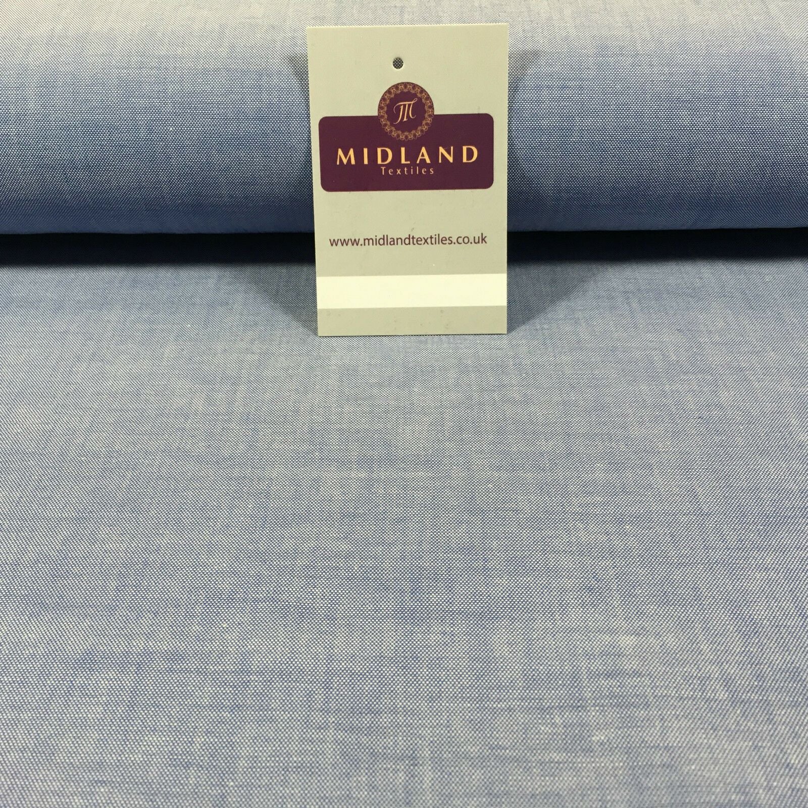 100% Cotton chambray fabric ideal for shirts, tunics and dresses 58' Wide M704