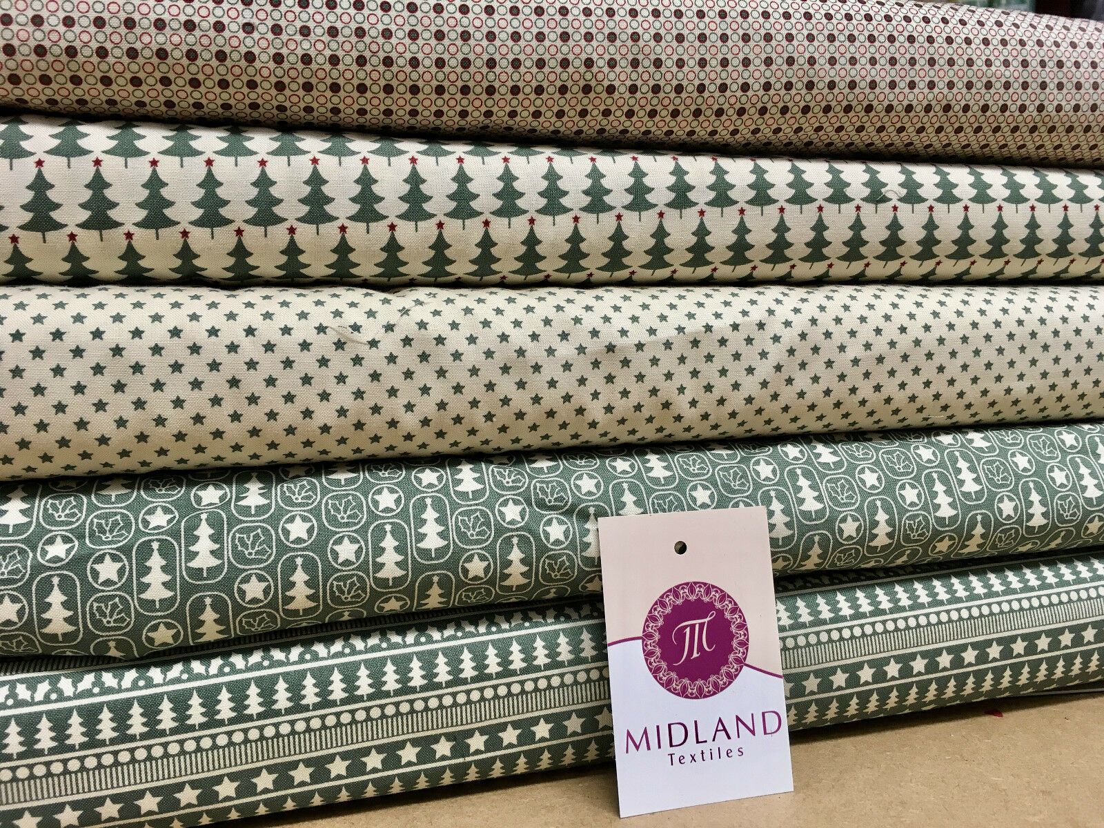 Green Scandi 100% Cotton Christmas themed Patchwork & Crafting  Fabric 45' Mtex