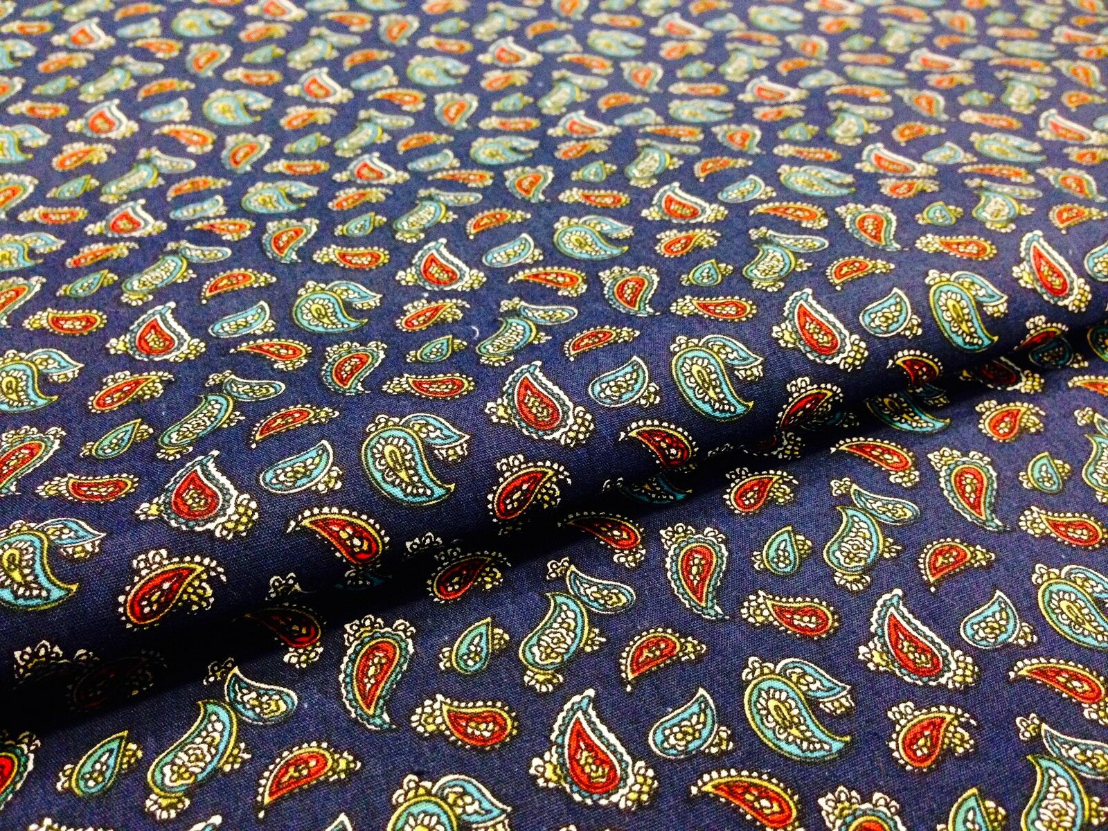100% Cotton Printed Fabric 58' Wide Paisley Small - Per Metre- M121 Mtex