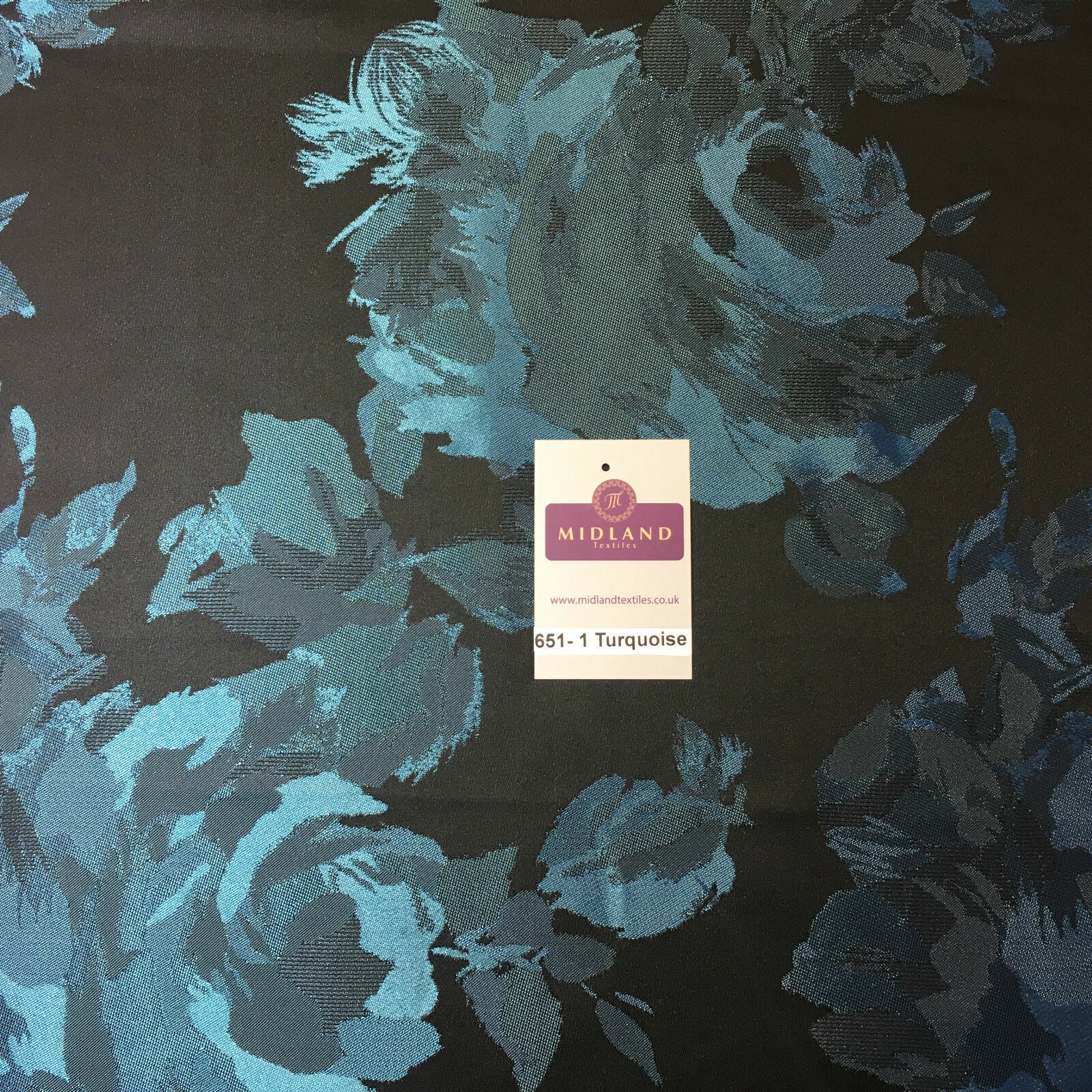 Vintage Floral taffeta fabric ideal for cushions and patchwork 58' M651 Mtex