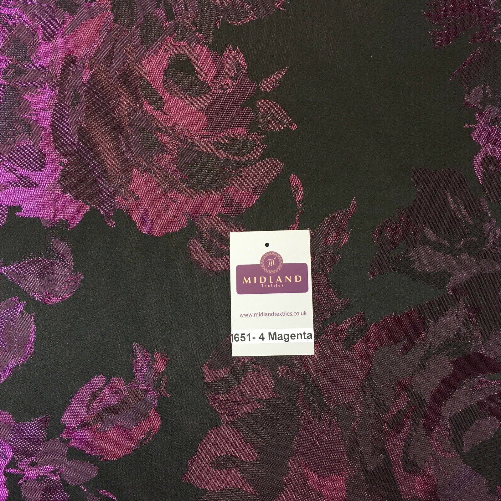 Vintage Floral taffeta fabric ideal for cushions and patchwork 58' M651 Mtex