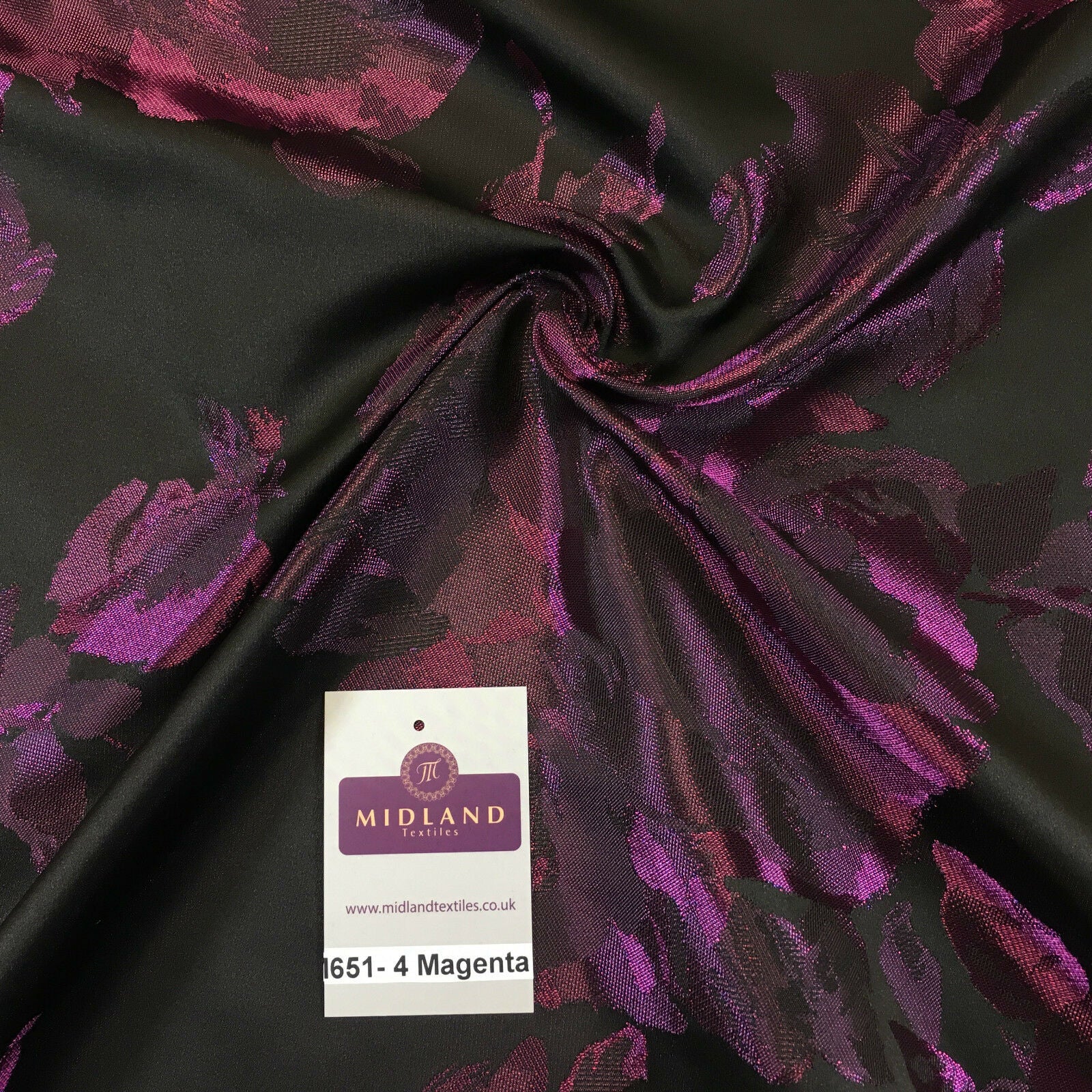 Vintage Floral taffeta fabric ideal for cushions and patchwork 58' M651 Mtex