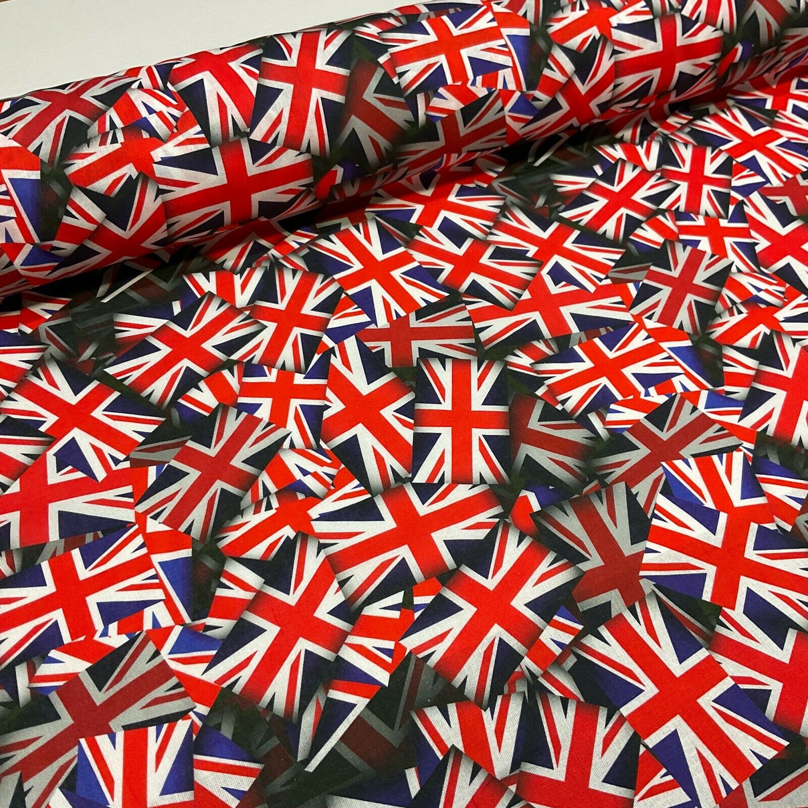 Collage Queen Stamp 100 % cotton Jubilee crafting bunting printed Fabric  M1607