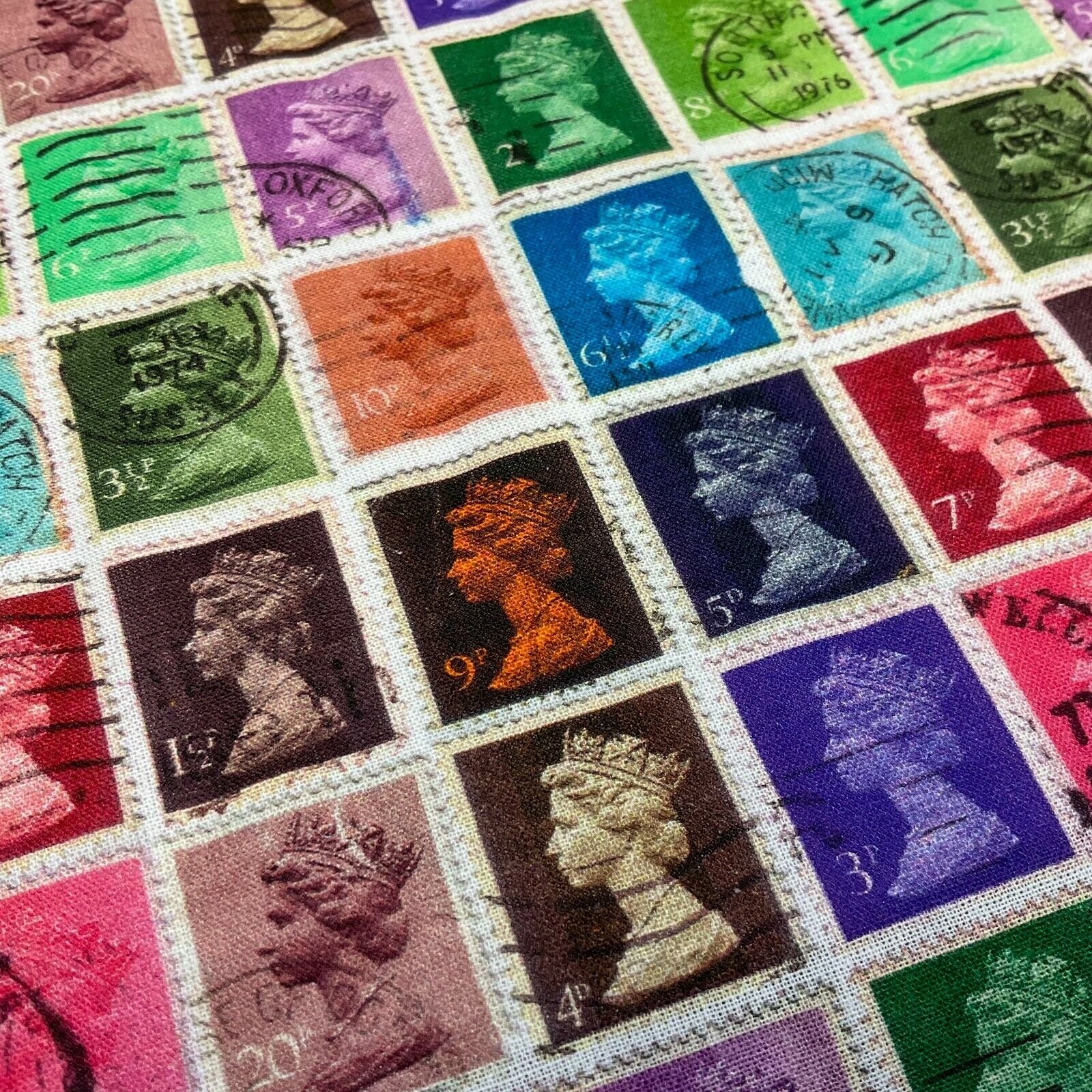 Collage Queen Stamp 100 % cotton Jubilee crafting bunting printed Fabric  M1607