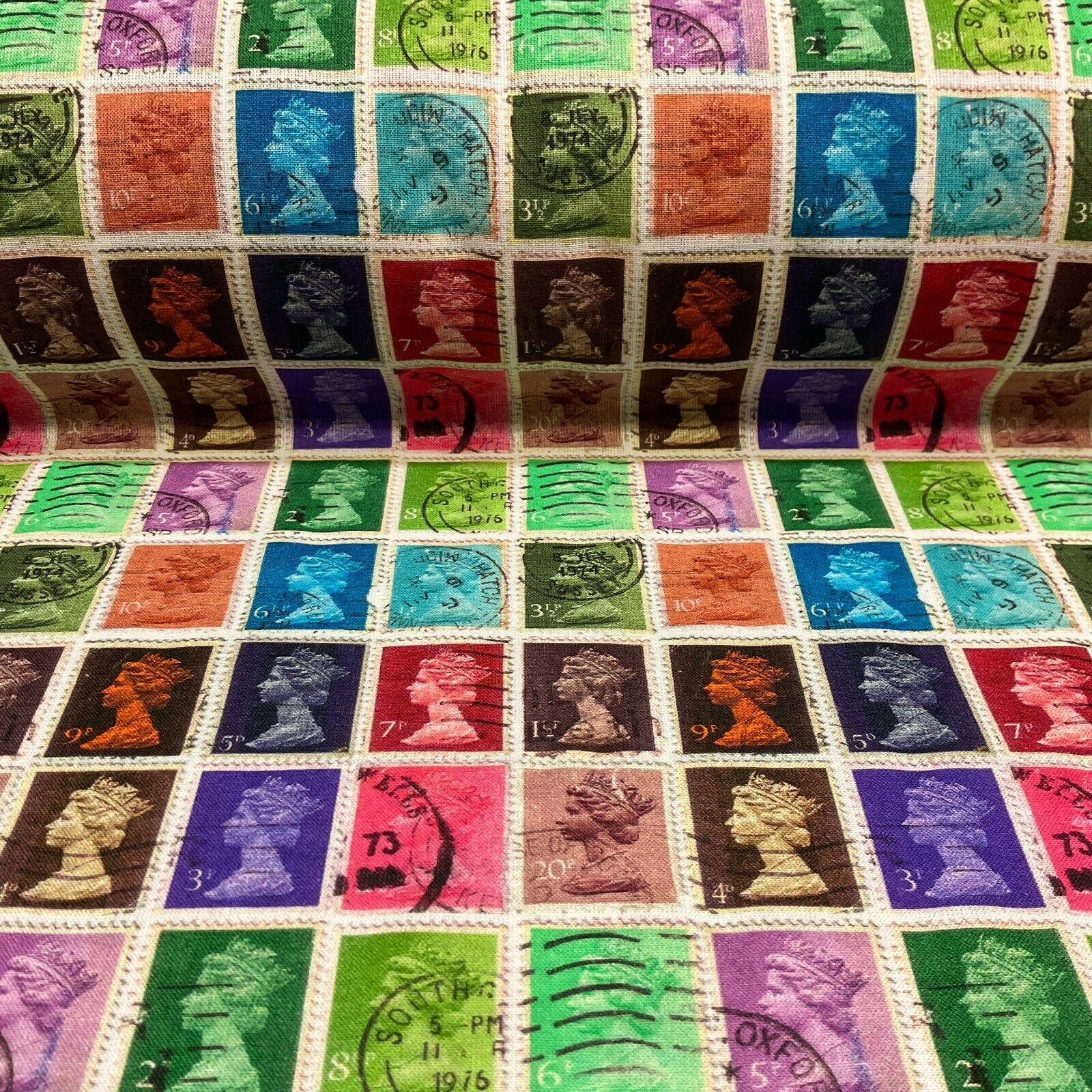 Collage Queen Stamp 100 % cotton Jubilee crafting bunting printed Fabric  M1607