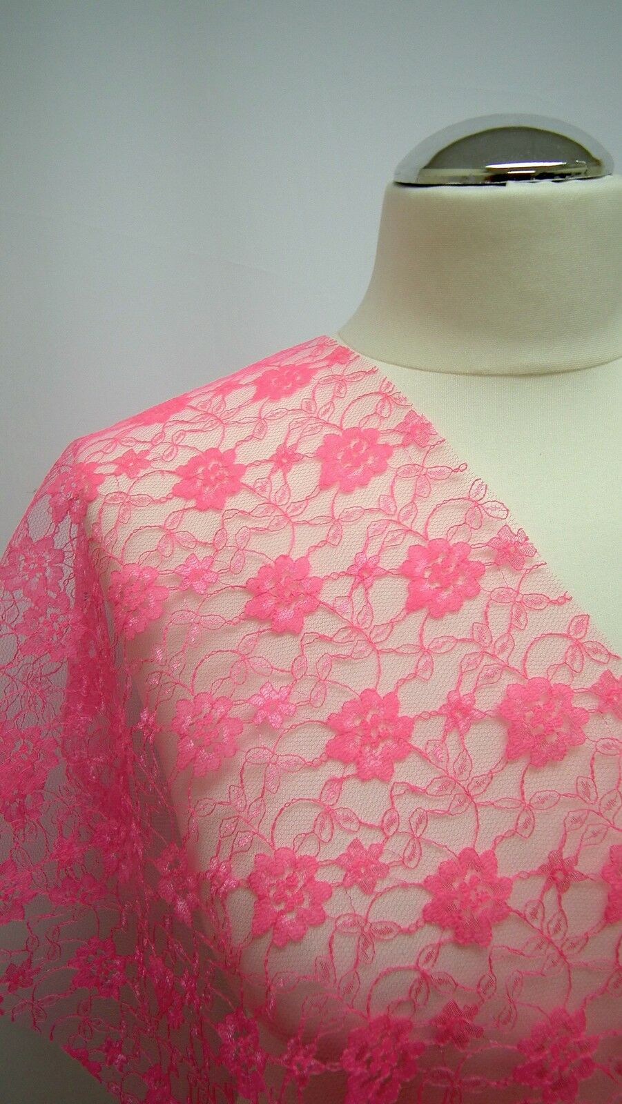 Floral Lace Net Fabric (Per Metre) Midtex  45' Wide M184