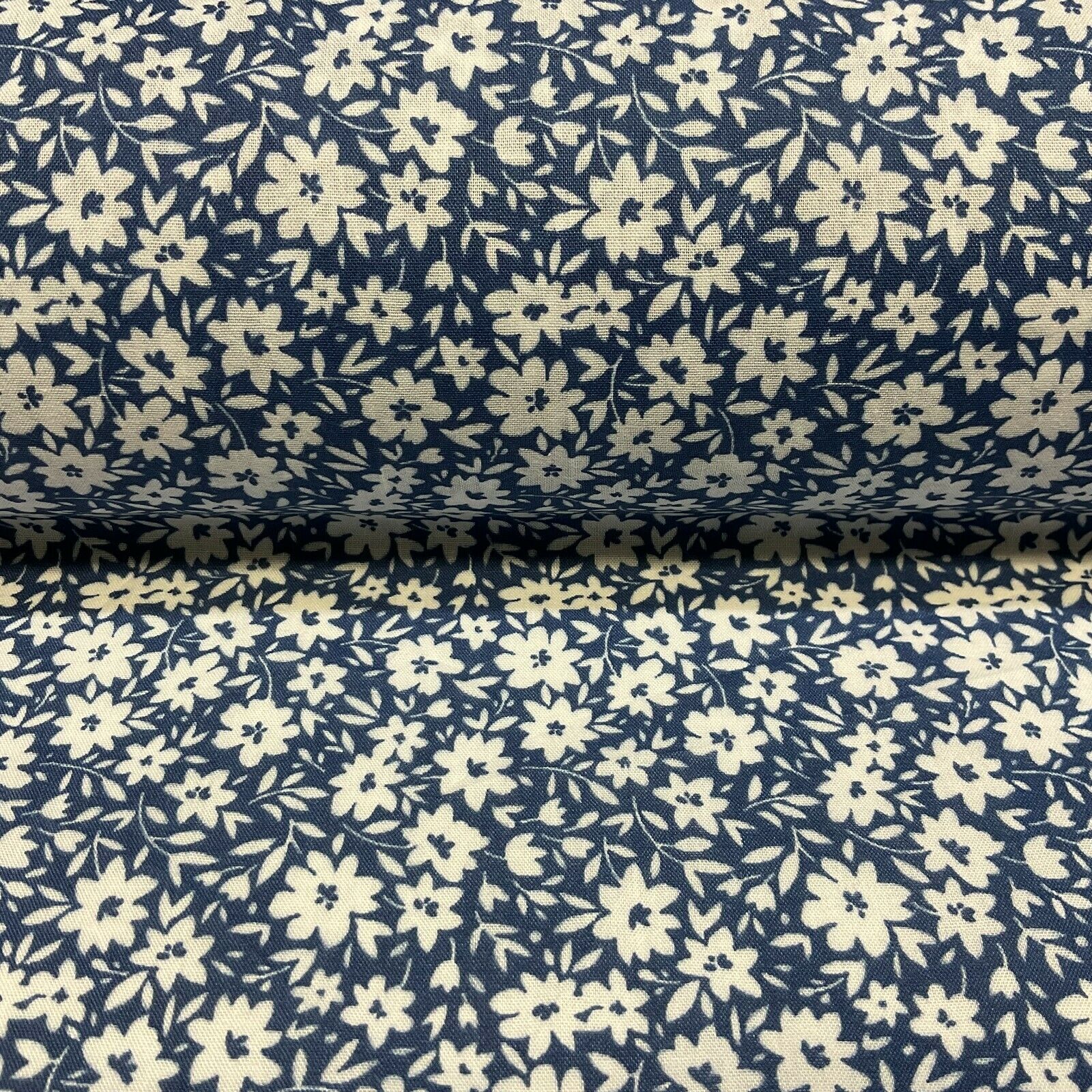 Small Floral ditsy Poly cotton printed lightweight fabric M1615