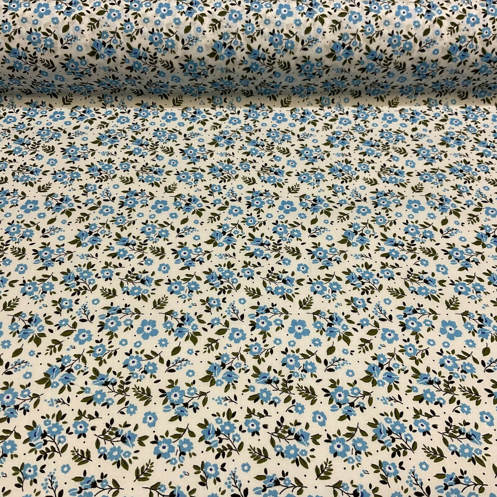 Small Floral Poly cotton printed lightweight fabric M1616