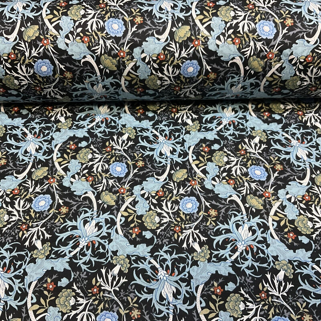 Soft touch 100% Cotton Bold paisley printed dress fabric M1651