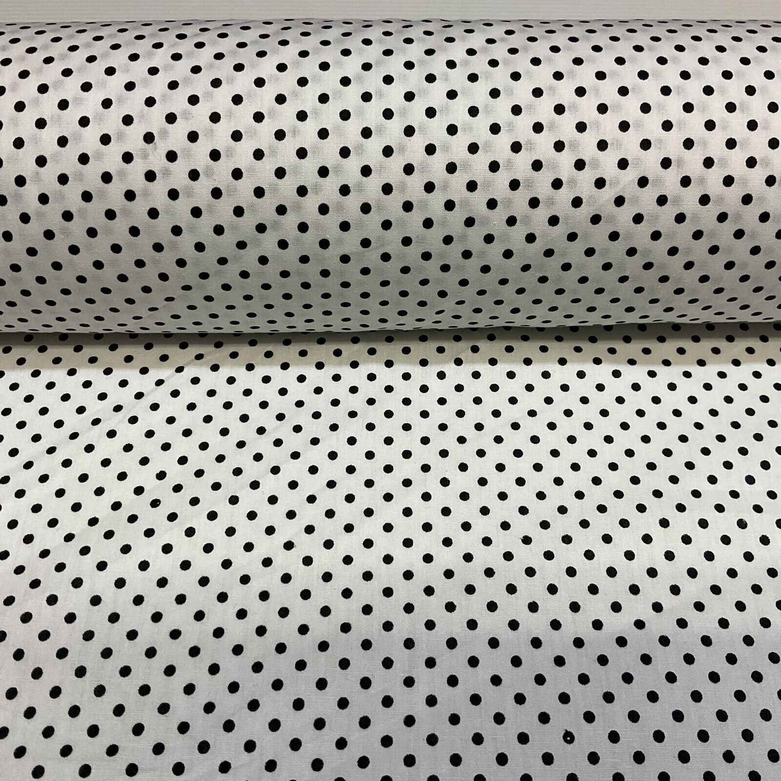Soft Touch 100% Cotton 4mm pin Spot Dot printed dress fabric M1646