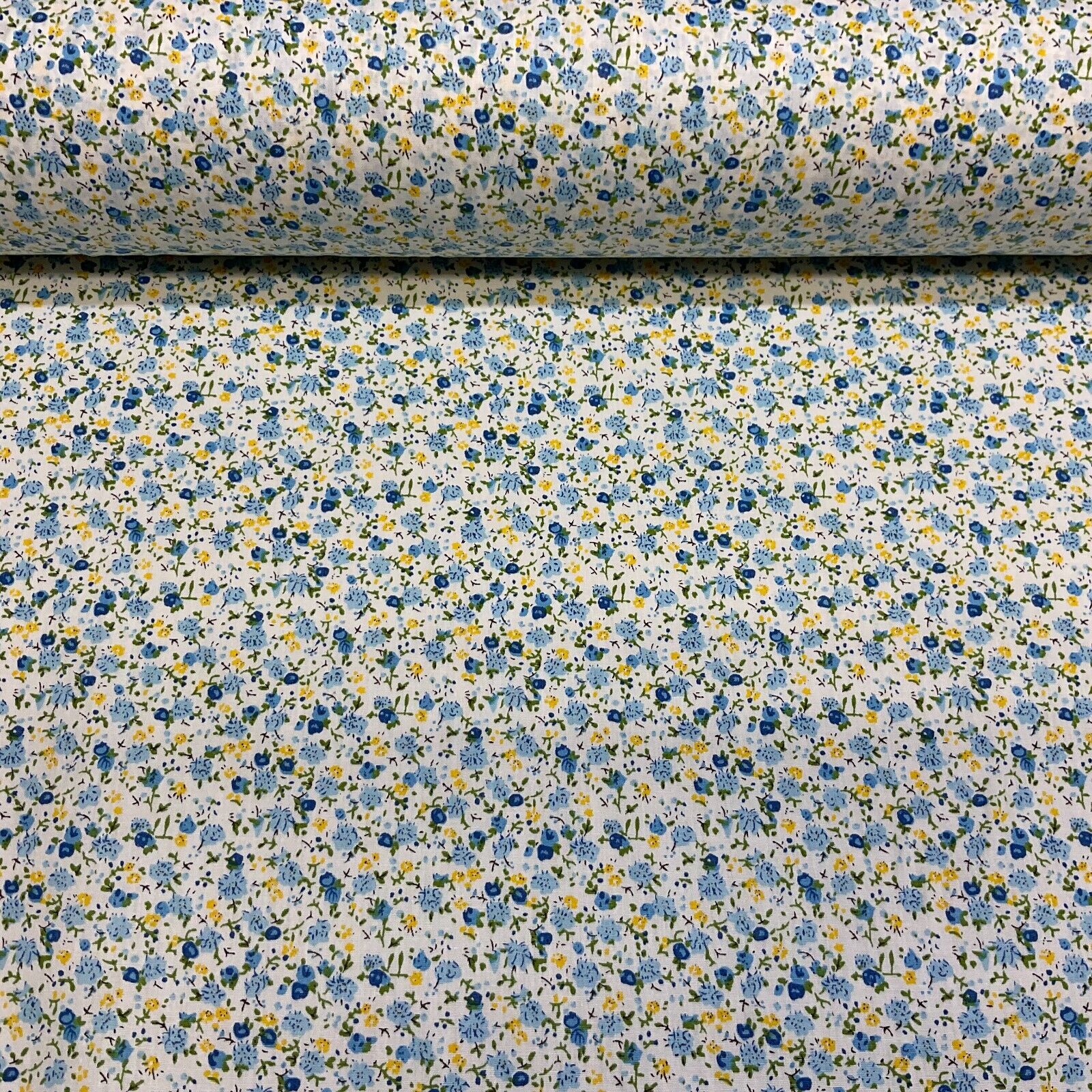 Soft Touch 100% Cotton small paisley printed dress fabric M1652