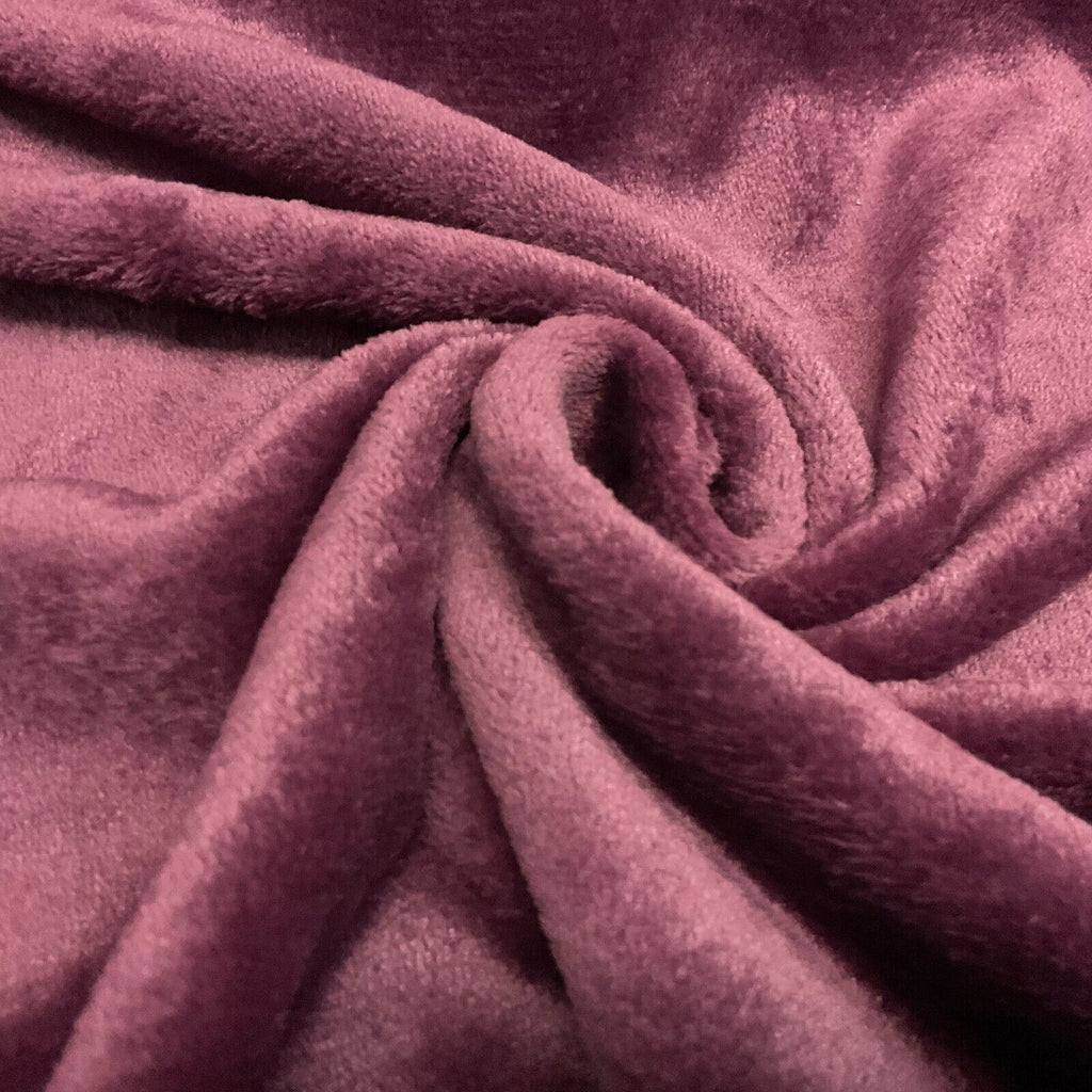 Plain Cuddle fleece ideal for gowns, scarfs, fleece, fabric  148cm M1668