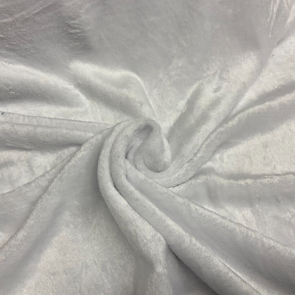 Plain Cuddle fleece ideal for gowns, scarfs, fleece, fabric  148cm M1668