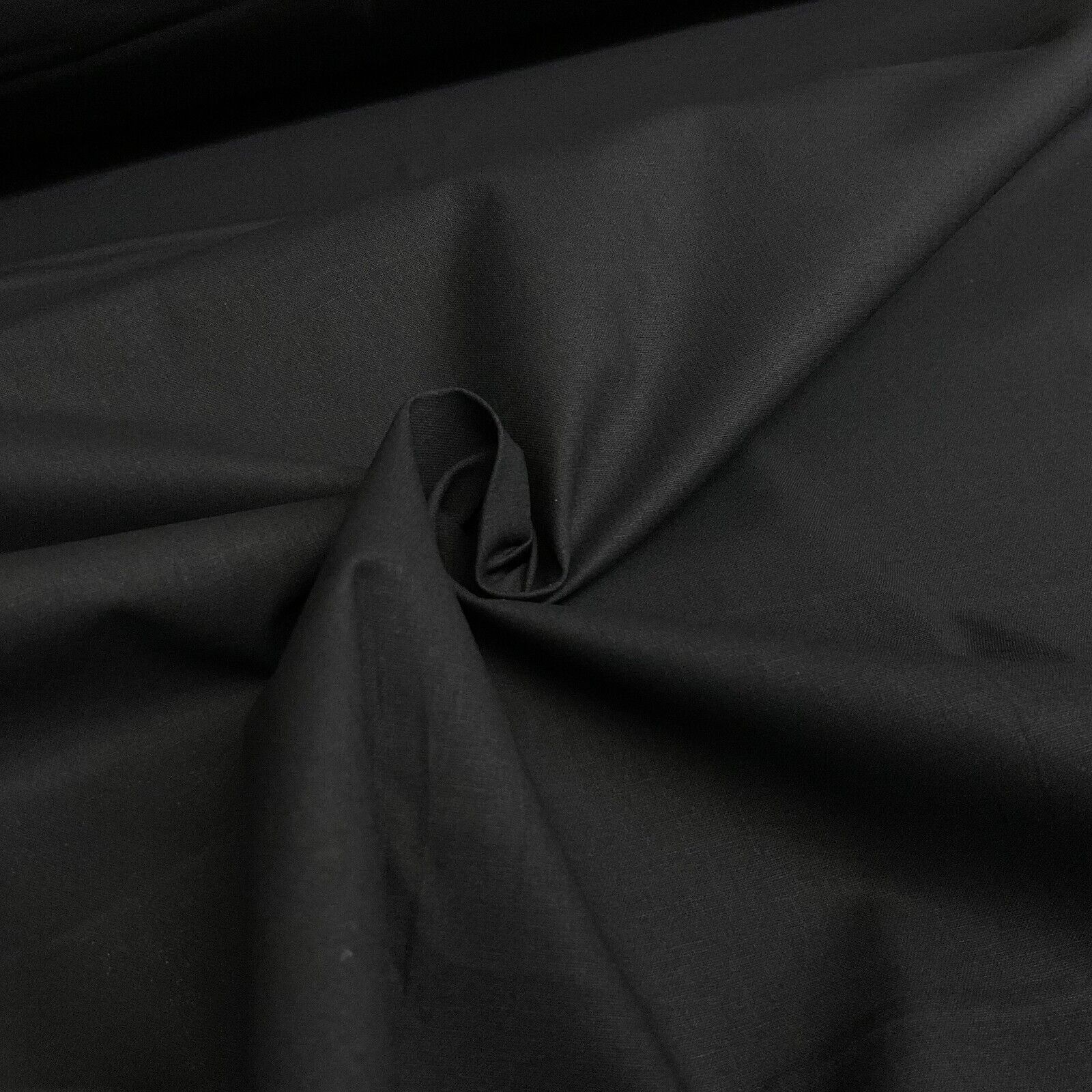 Plain Dyed Cotton ideal for patchwork quilting dressmaking sewing fabric M1664