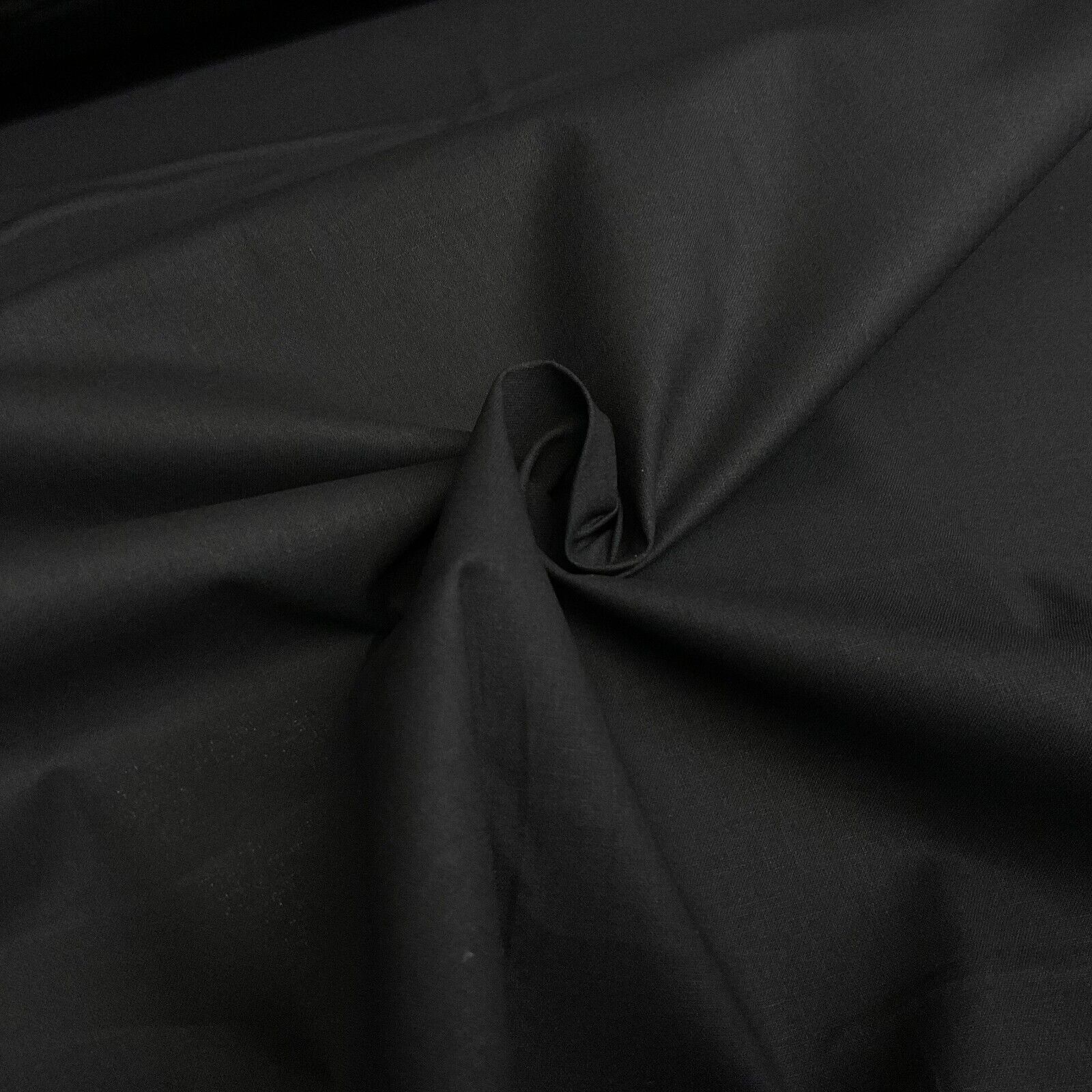 Plain Dyed Cotton ideal for patchwork quilting dressmaking sewing fabric M1664