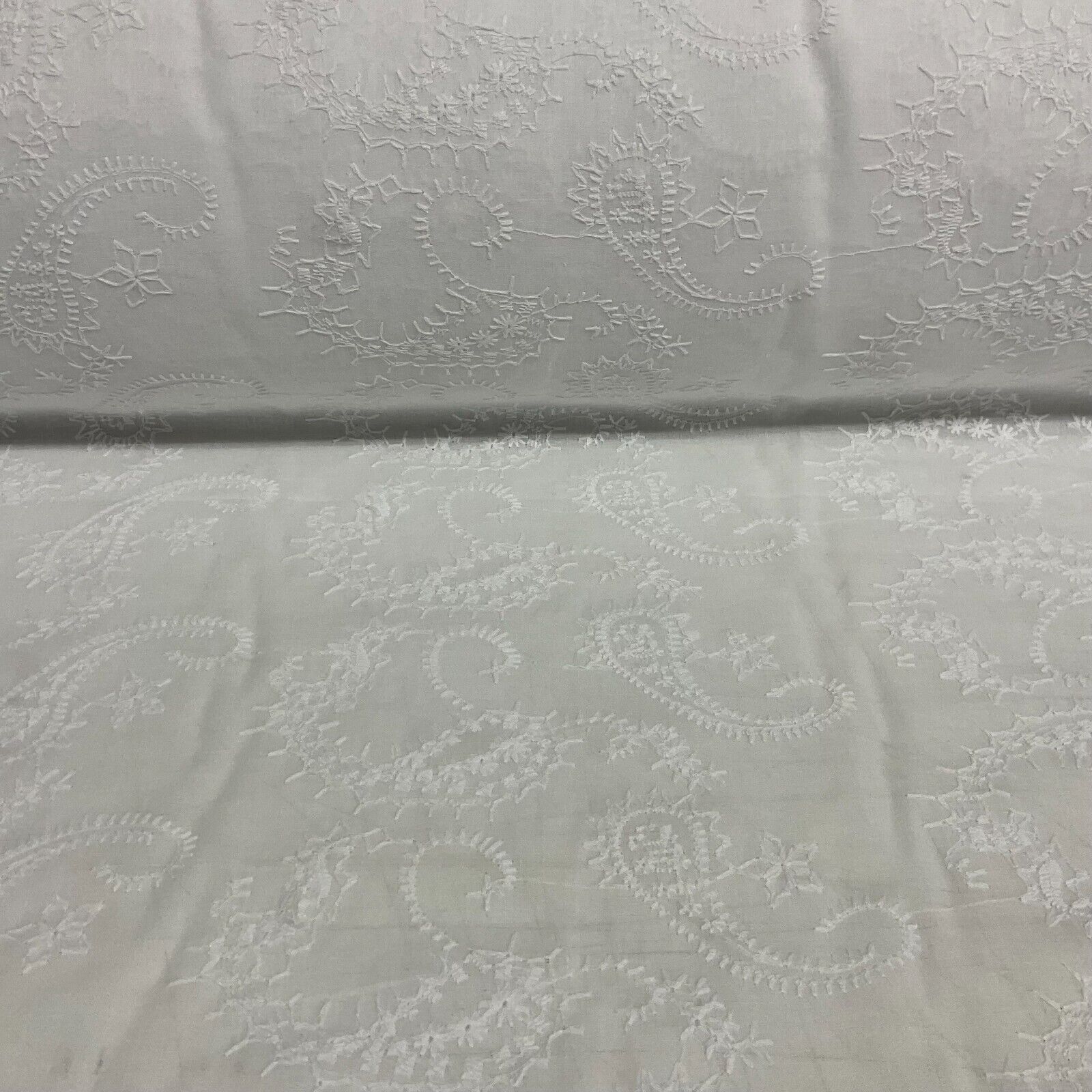 White Floral Paisley 100% cotton voile  lightweight dress fabric sewing M1663