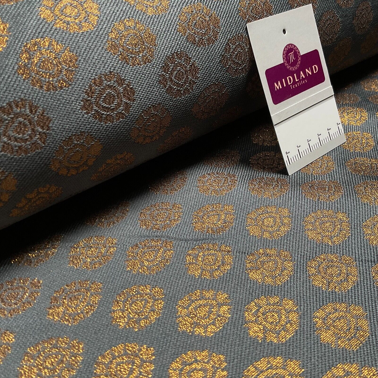 Indian Banarsi fabric Brocade Geometric waistcoat wedding 125cm wide M1688