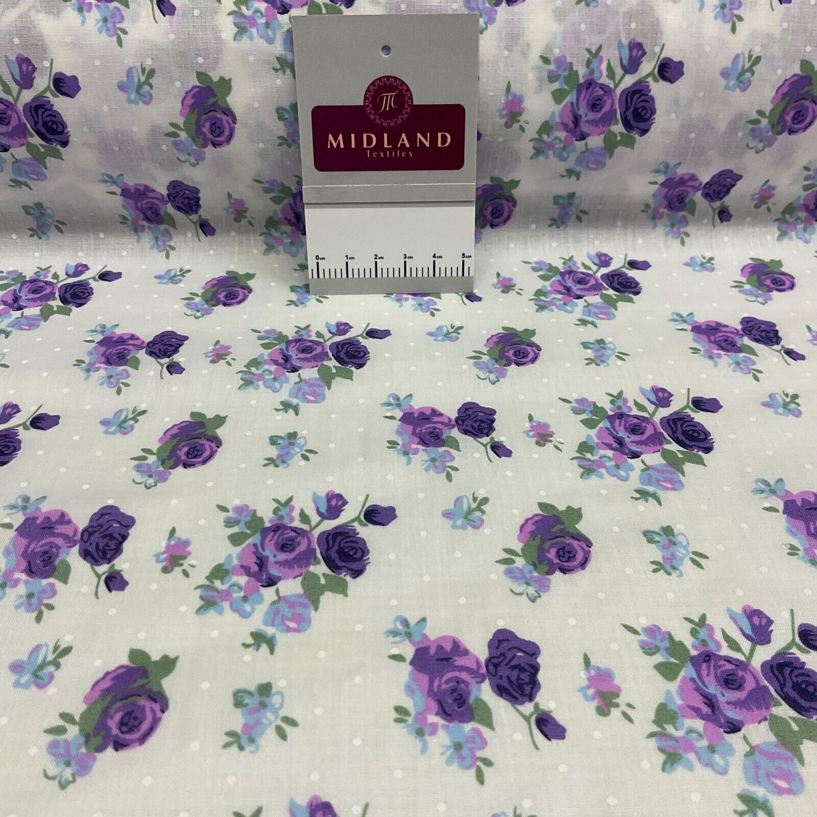 Vintage Floral Roses printed Poly cotton fabric 110cm Wide M1704