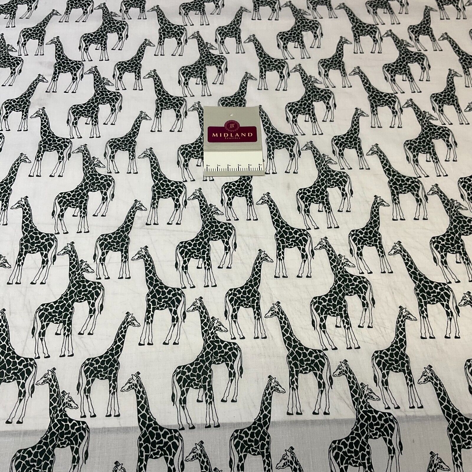 Giraffe Animals  Poly cotton printed fabric 110cm Wide M1706