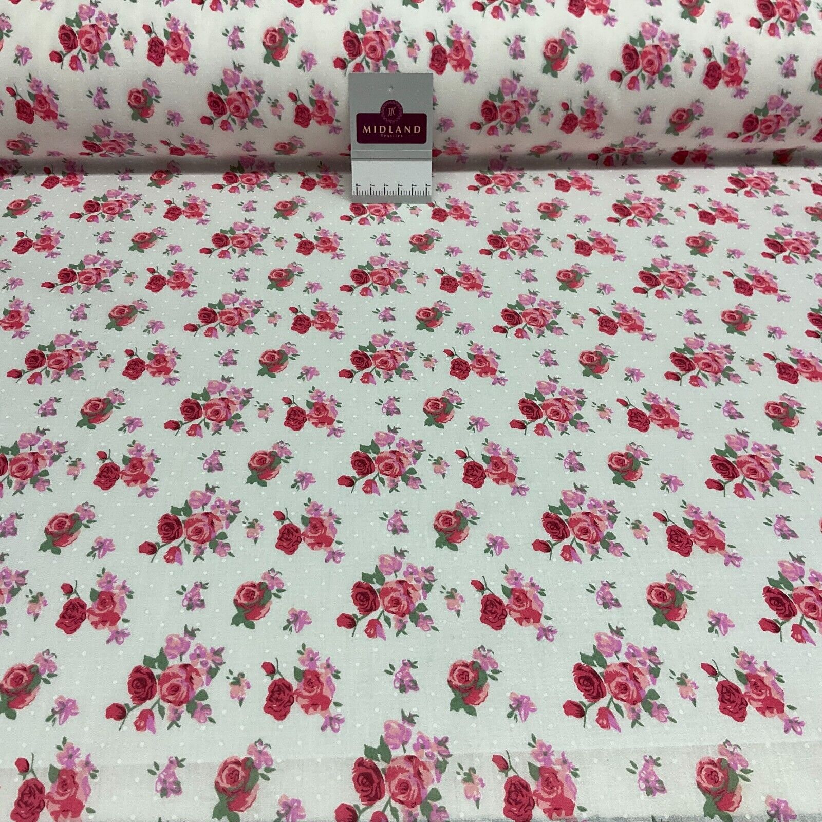 Vintage Floral Roses printed Poly cotton fabric 110cm Wide M1704