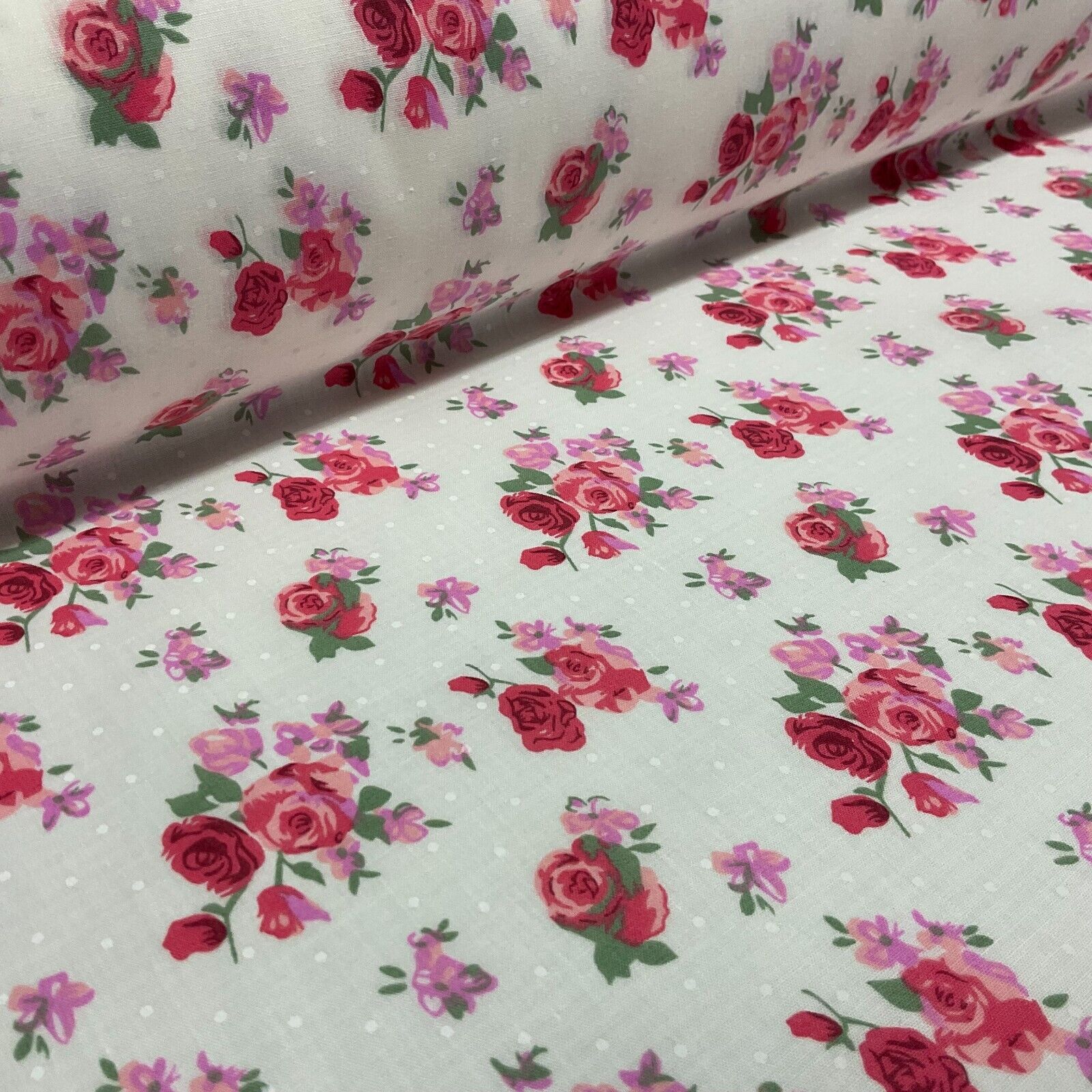 Vintage Floral Roses printed Poly cotton fabric 110cm Wide M1704