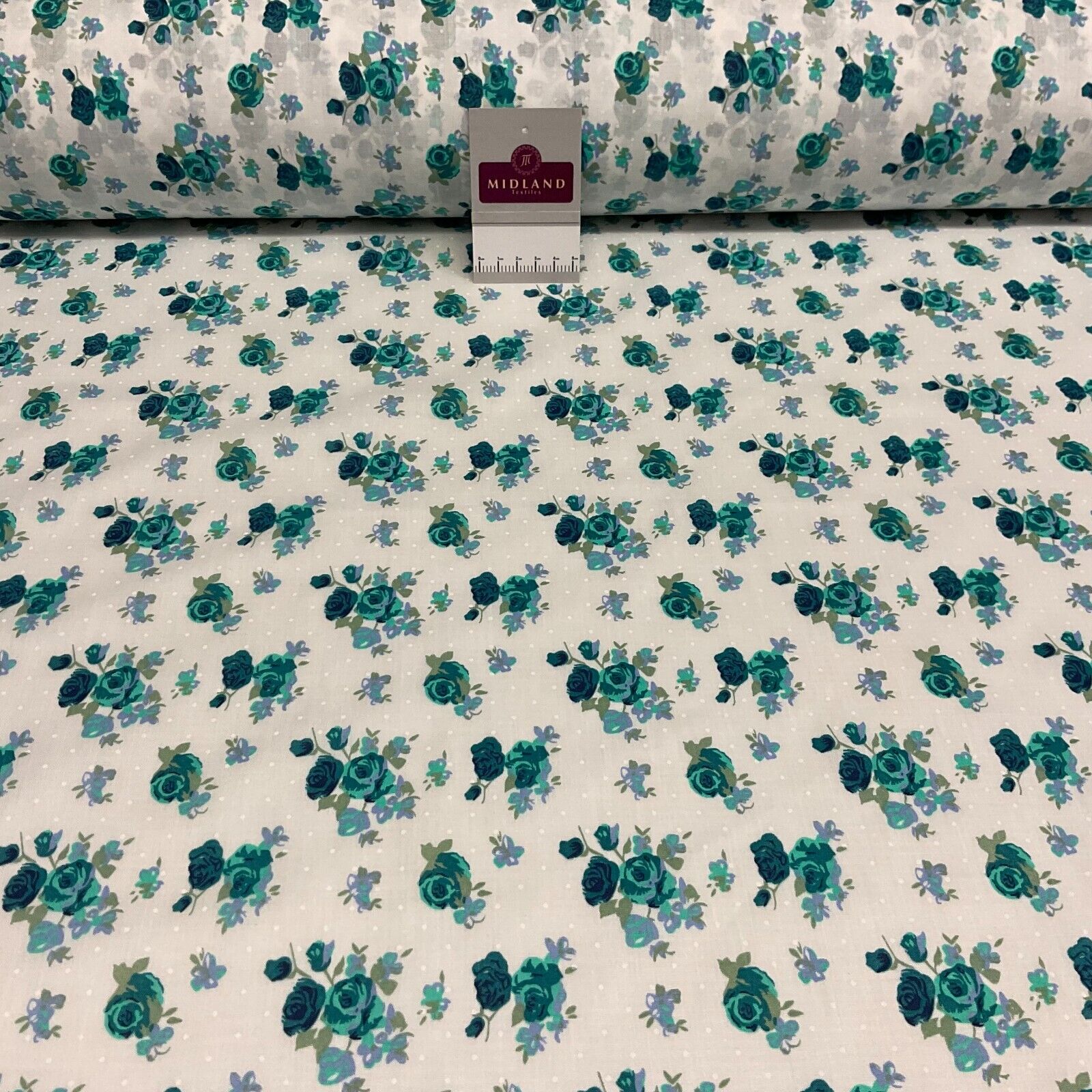 Vintage Floral Roses printed Poly cotton fabric 110cm Wide M1704