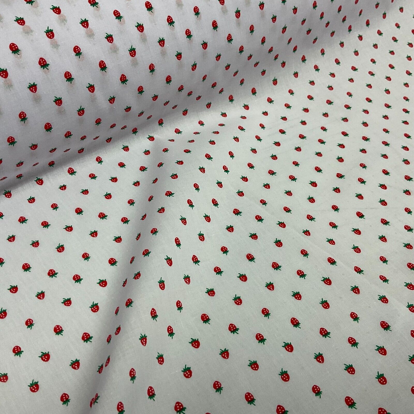 White Strawberry Strawberries Fruit  Poly cotton printed fabric 110cm wide M1700