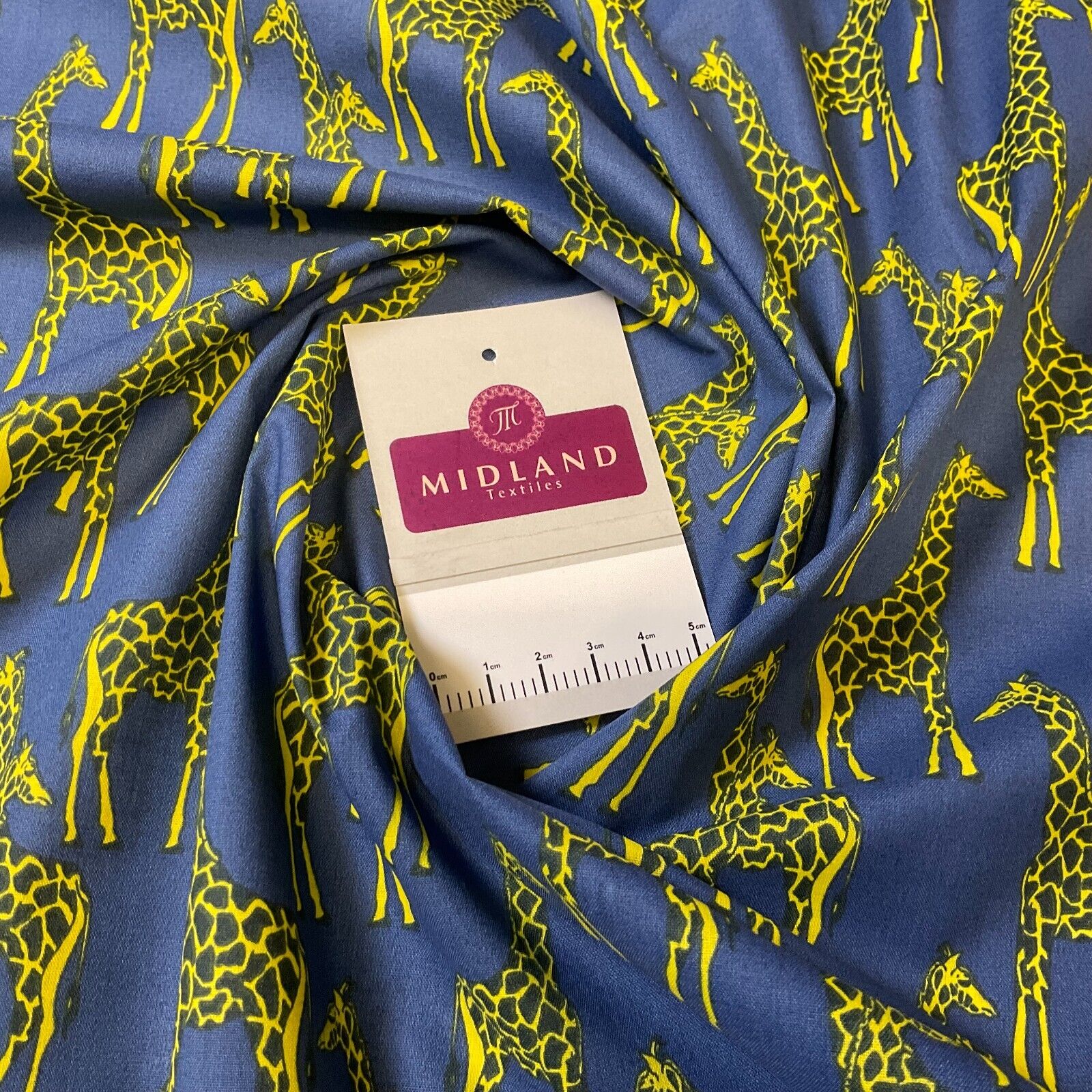 Giraffe Animals  Poly cotton printed fabric 110cm Wide M1706