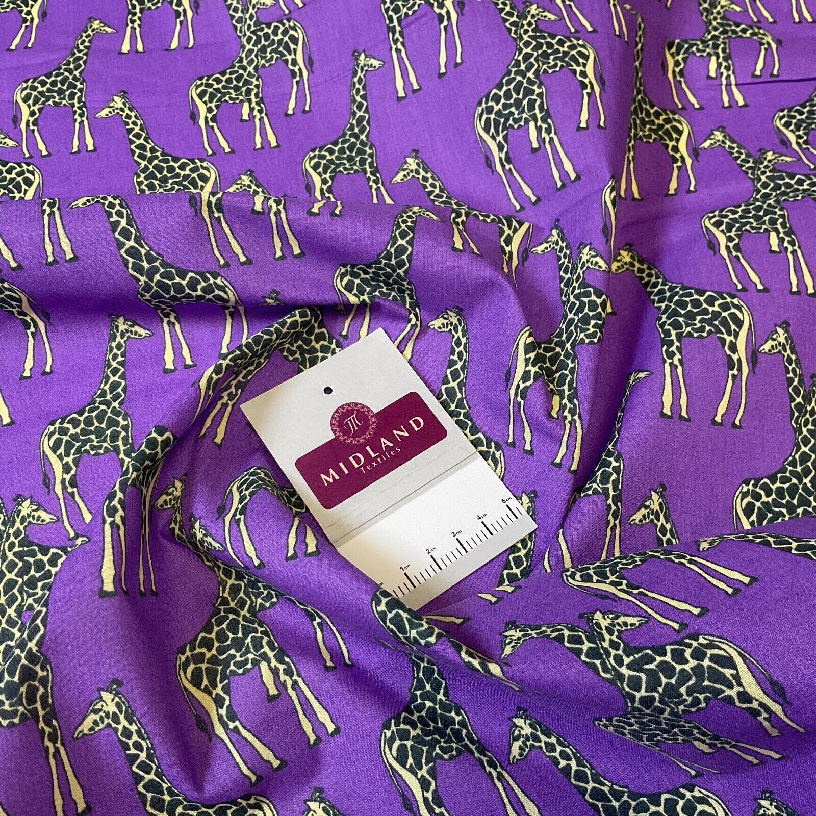 Giraffe Animals  Poly cotton printed fabric 110cm Wide M1706