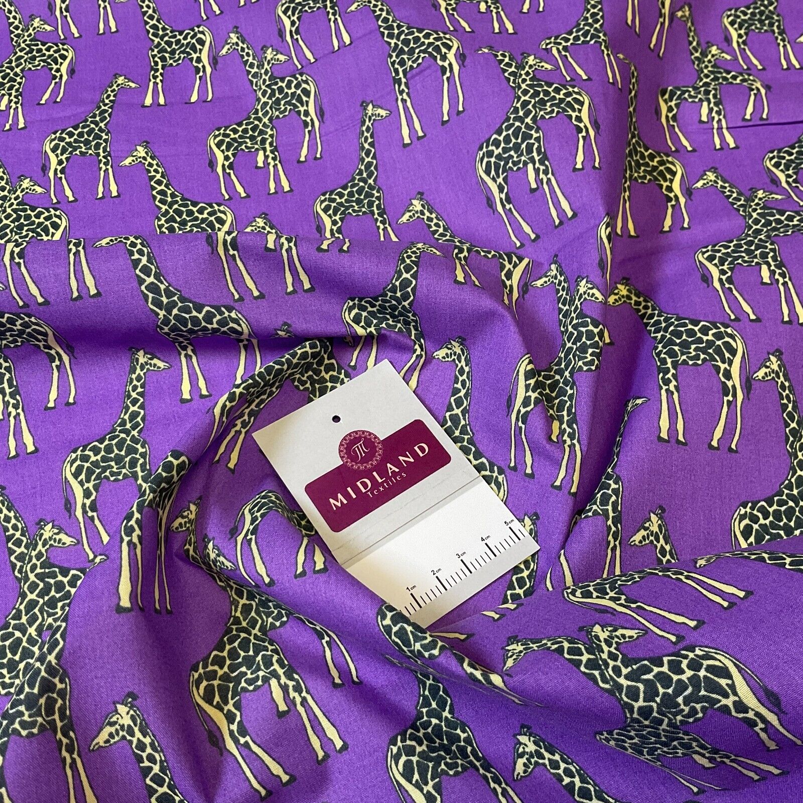 Giraffe Animals  Poly cotton printed fabric 110cm Wide M1706