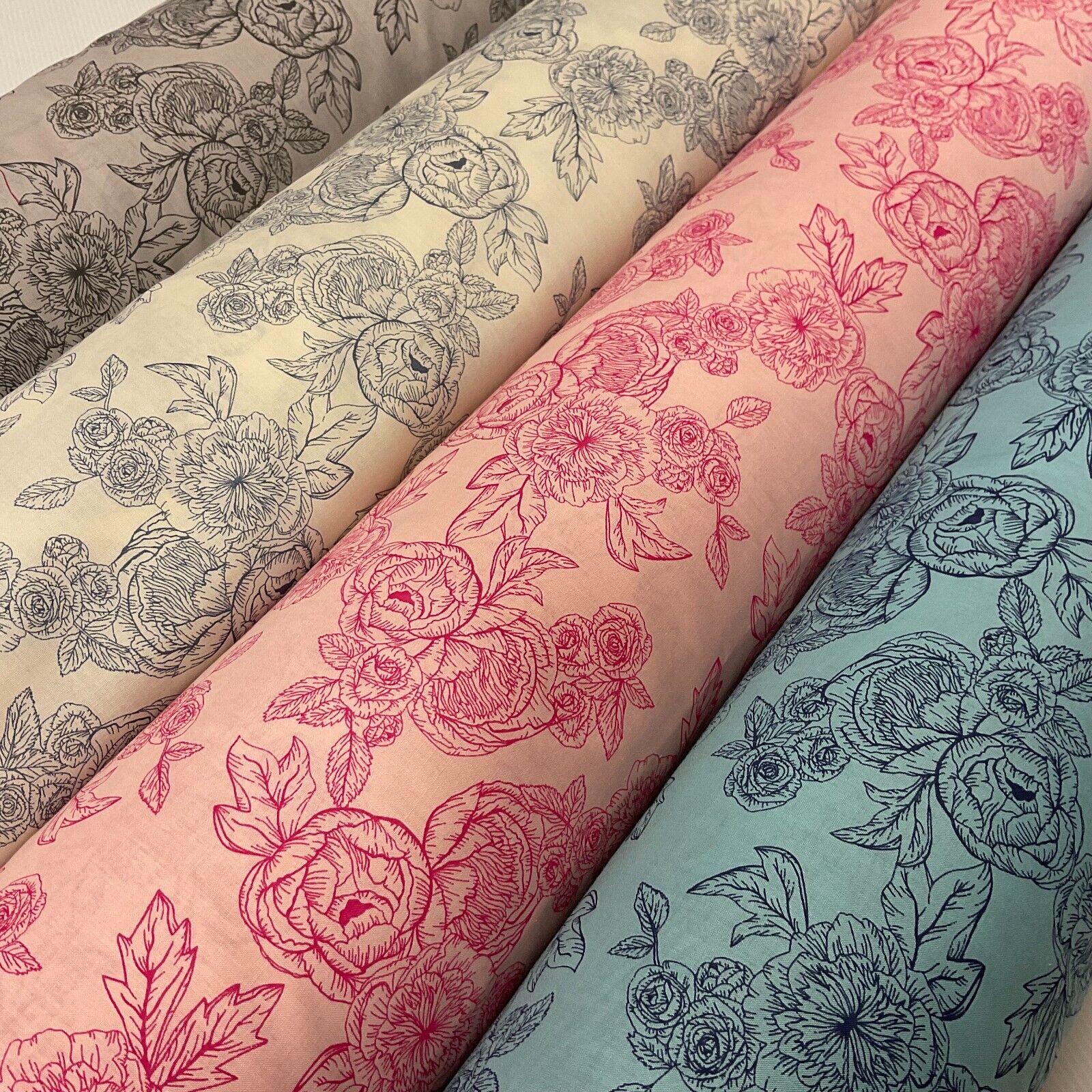 Roses and peony Vintage Floral Poly cotton printed fabric 110cm wide M1698