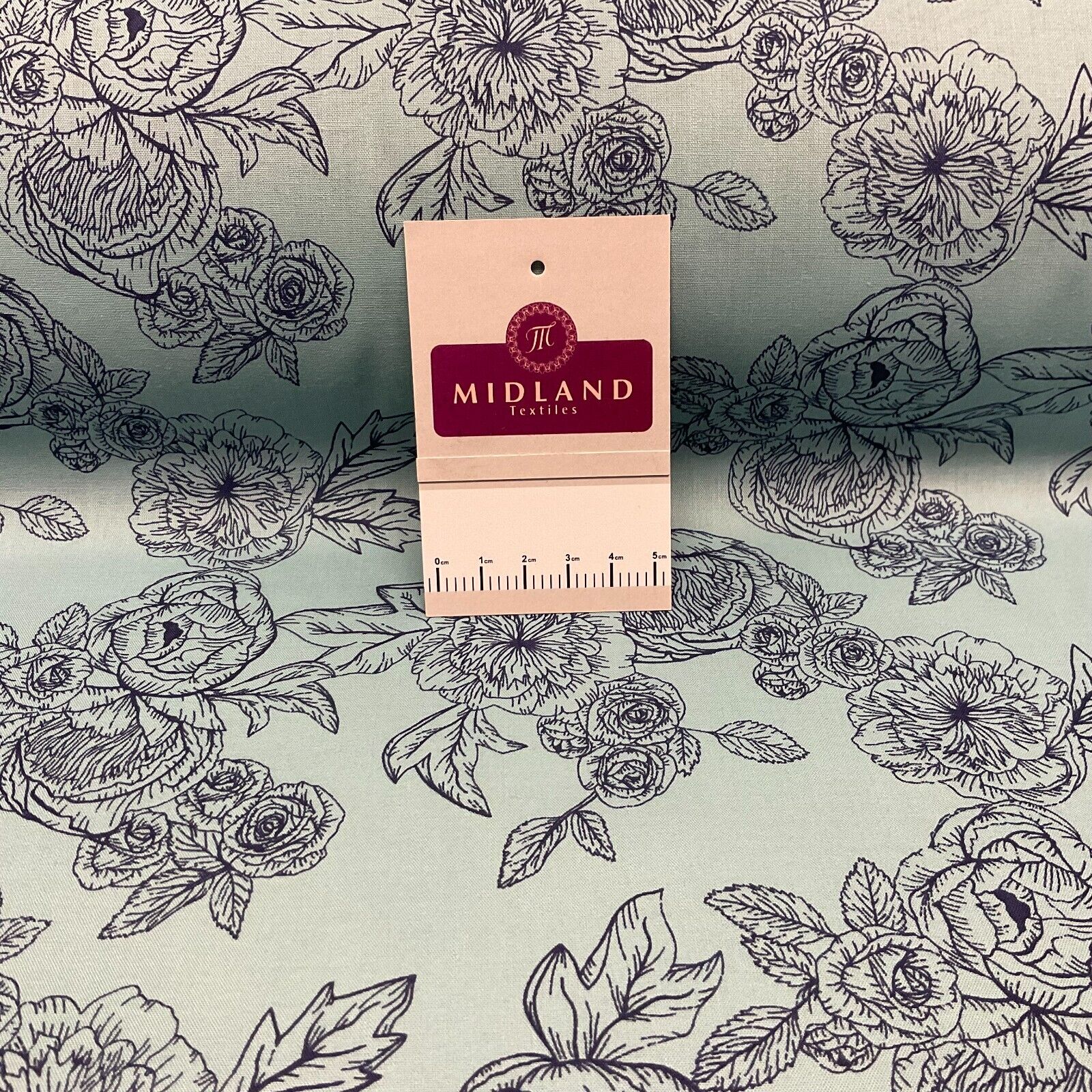 Roses and peony Vintage Floral Poly cotton printed fabric 110cm wide M1698