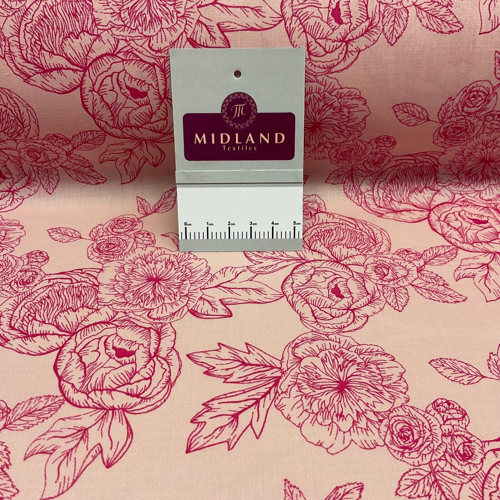 Roses and peony Vintage Floral Poly cotton printed fabric 110cm wide M1698