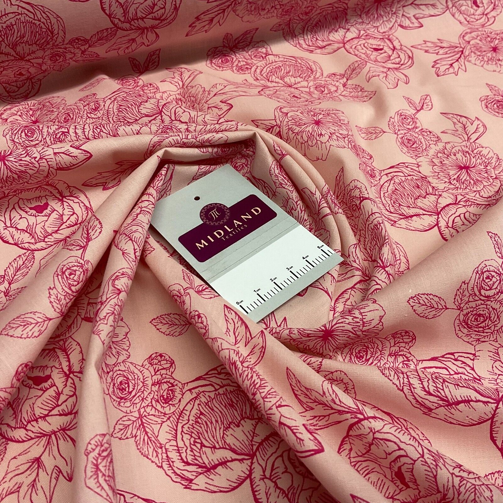 Roses and peony Vintage Floral Poly cotton printed fabric 110cm wide M1698