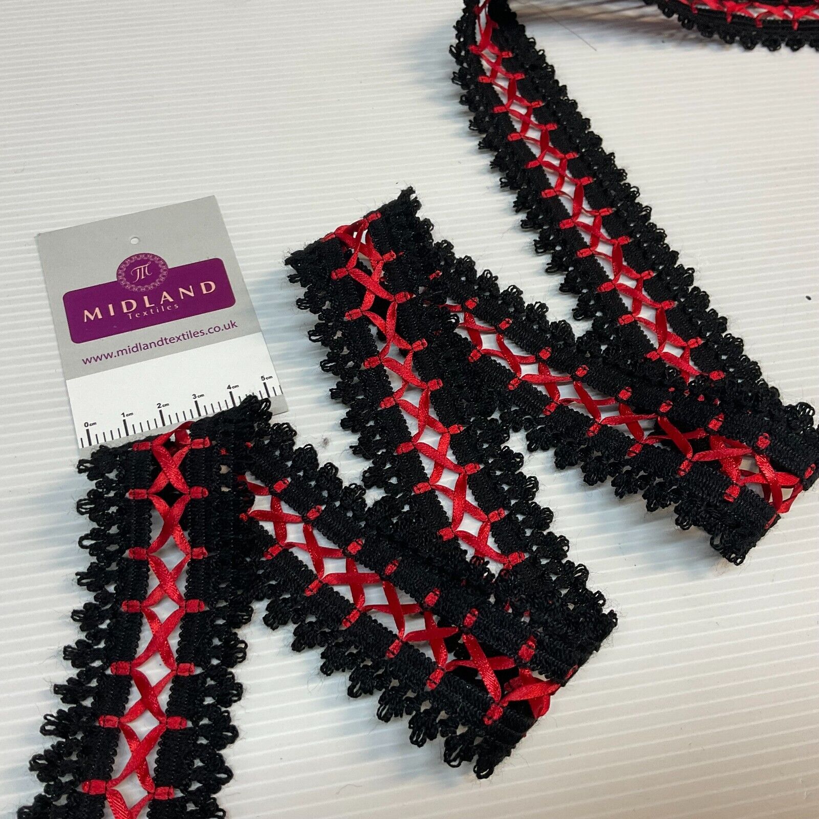 35mm wide Ribbon Lace trimming edging border M1720
