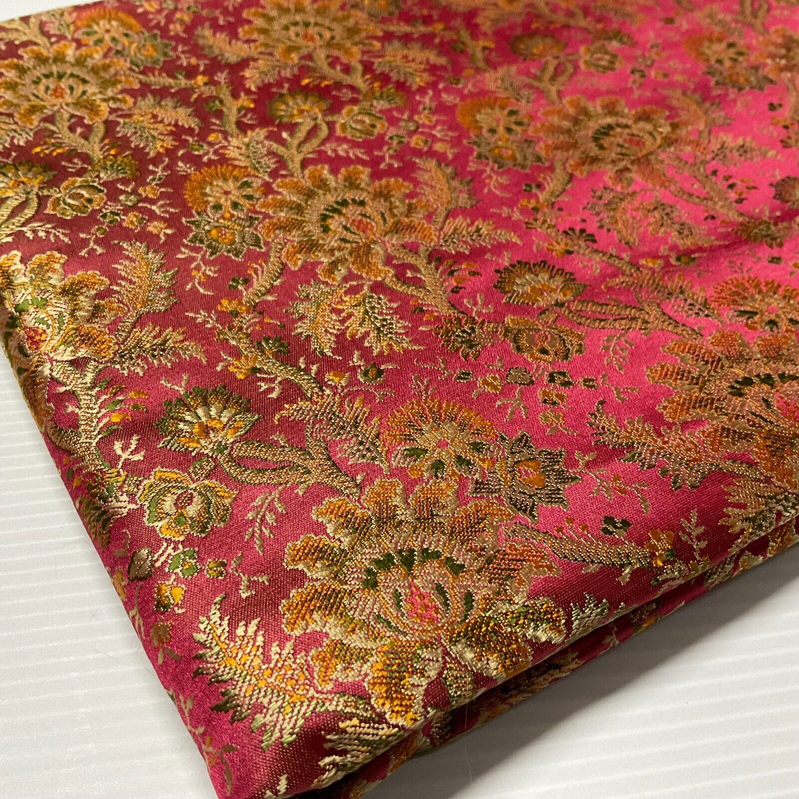 Ornamental Floral Silk Kingkhab wedding Brocade Fabric 111cm wide M1731