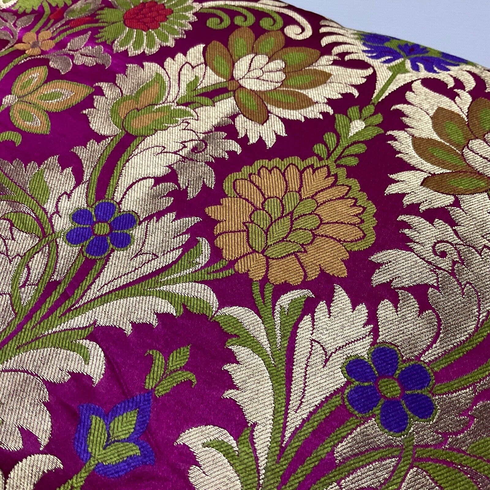 Large Floral Silk Kingkhab wedding Brocade Fabric 111cm wide M1732
