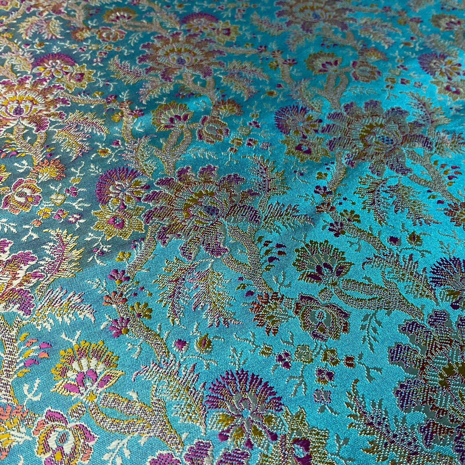 Ornamental Floral Silk Kingkhab wedding Brocade Fabric 111cm wide M1731