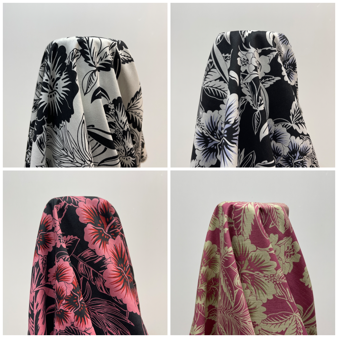 Large Vintage Floral 100% cotton printed fabric 150cm wide M1738